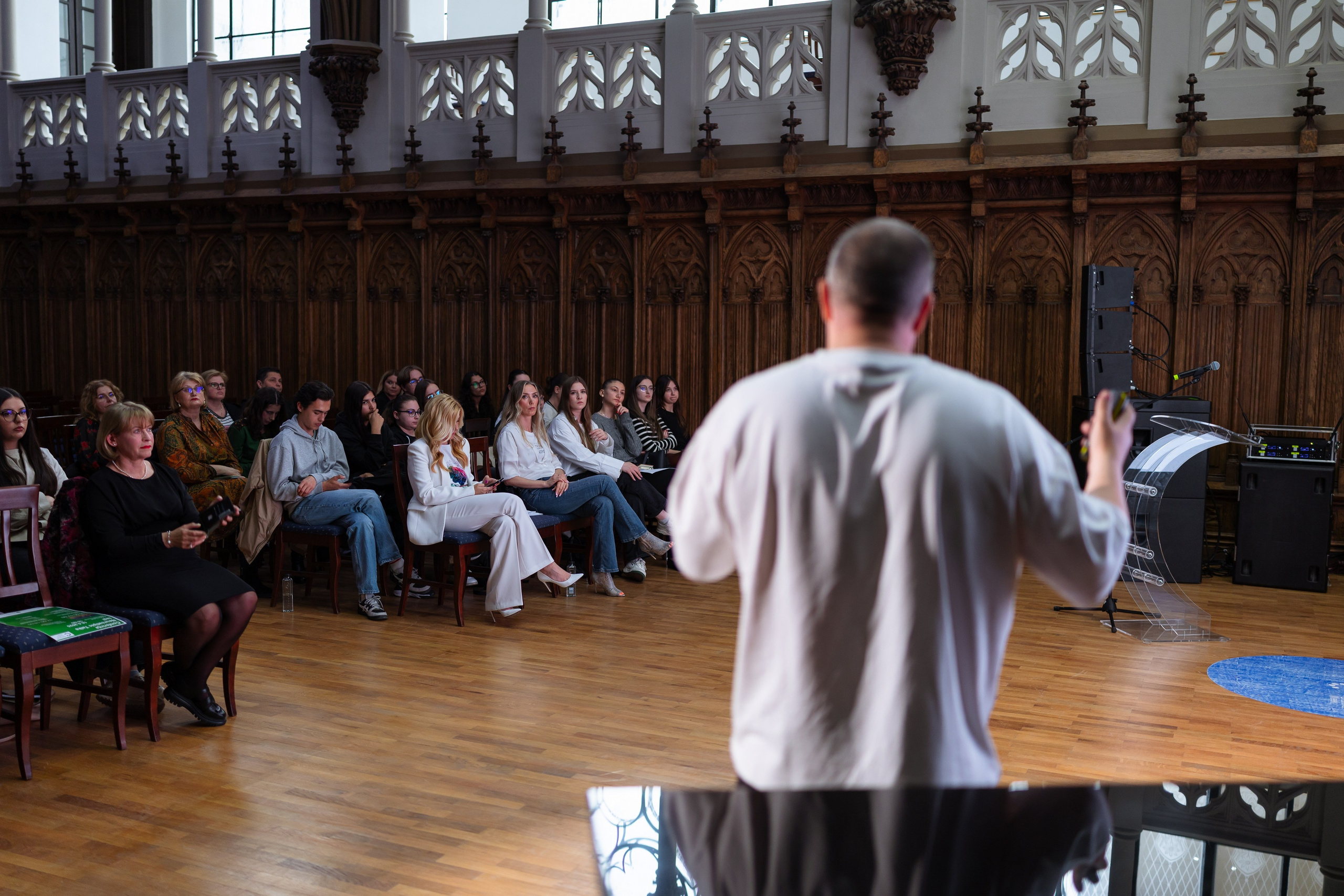 Neuro Atipic. Marius Ciocan