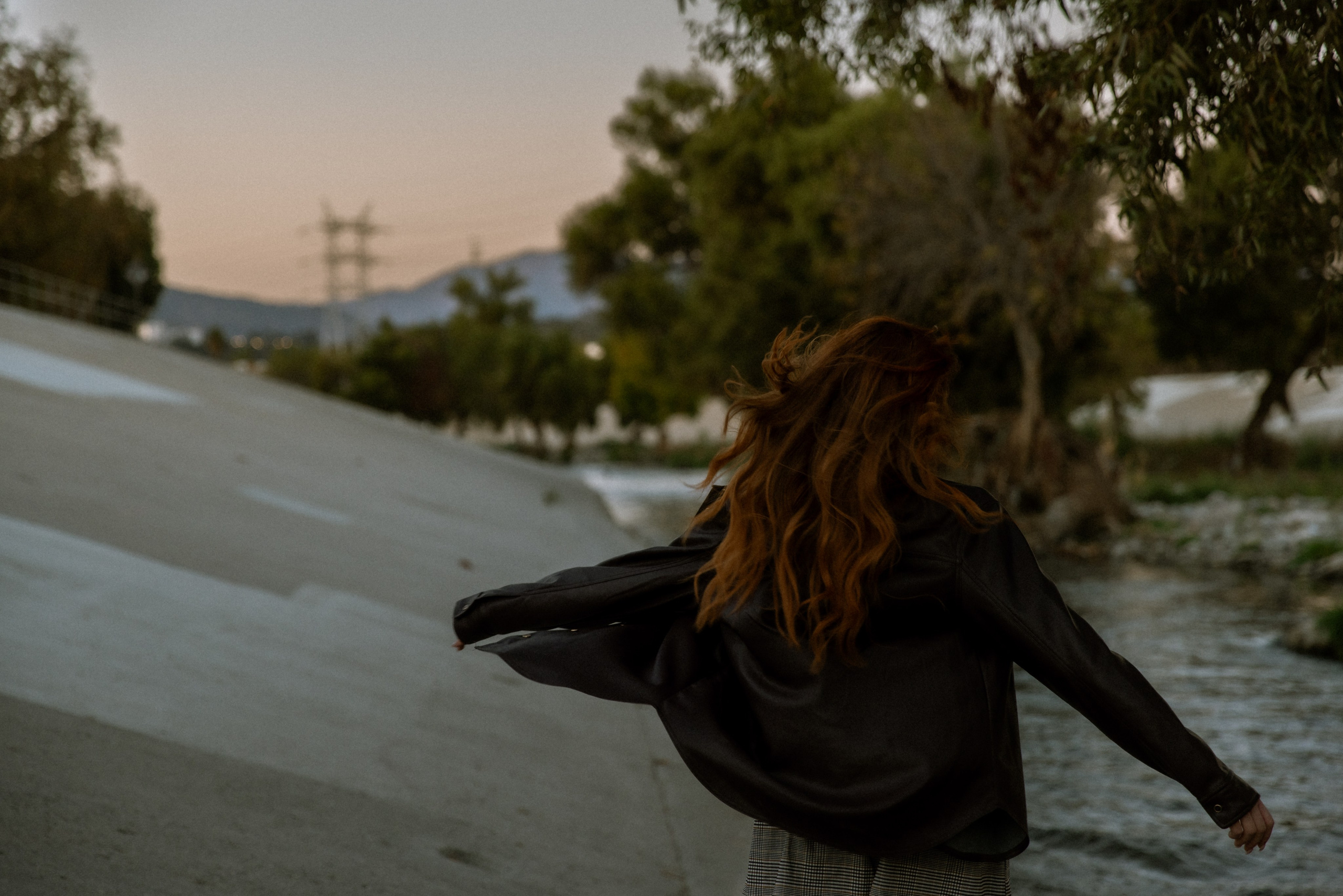 Emily | LA River. Photographer in Los Angeles. Julia Ishmuratova