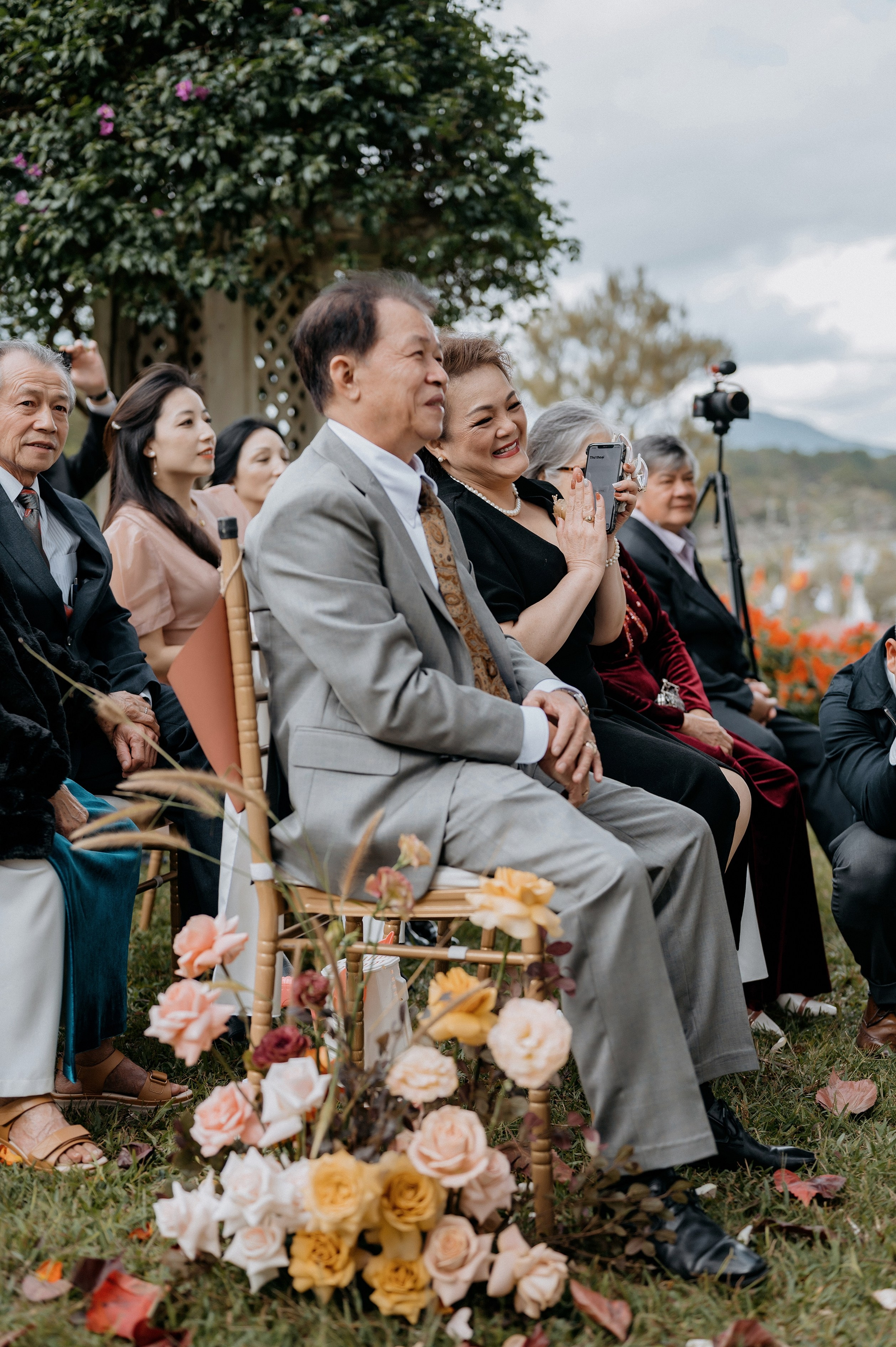 JESSE & MIMI / The Vows. Nhiếp ảnh gia đám cưới hàng đầu tại Thành Phố Hồ Chí Minh