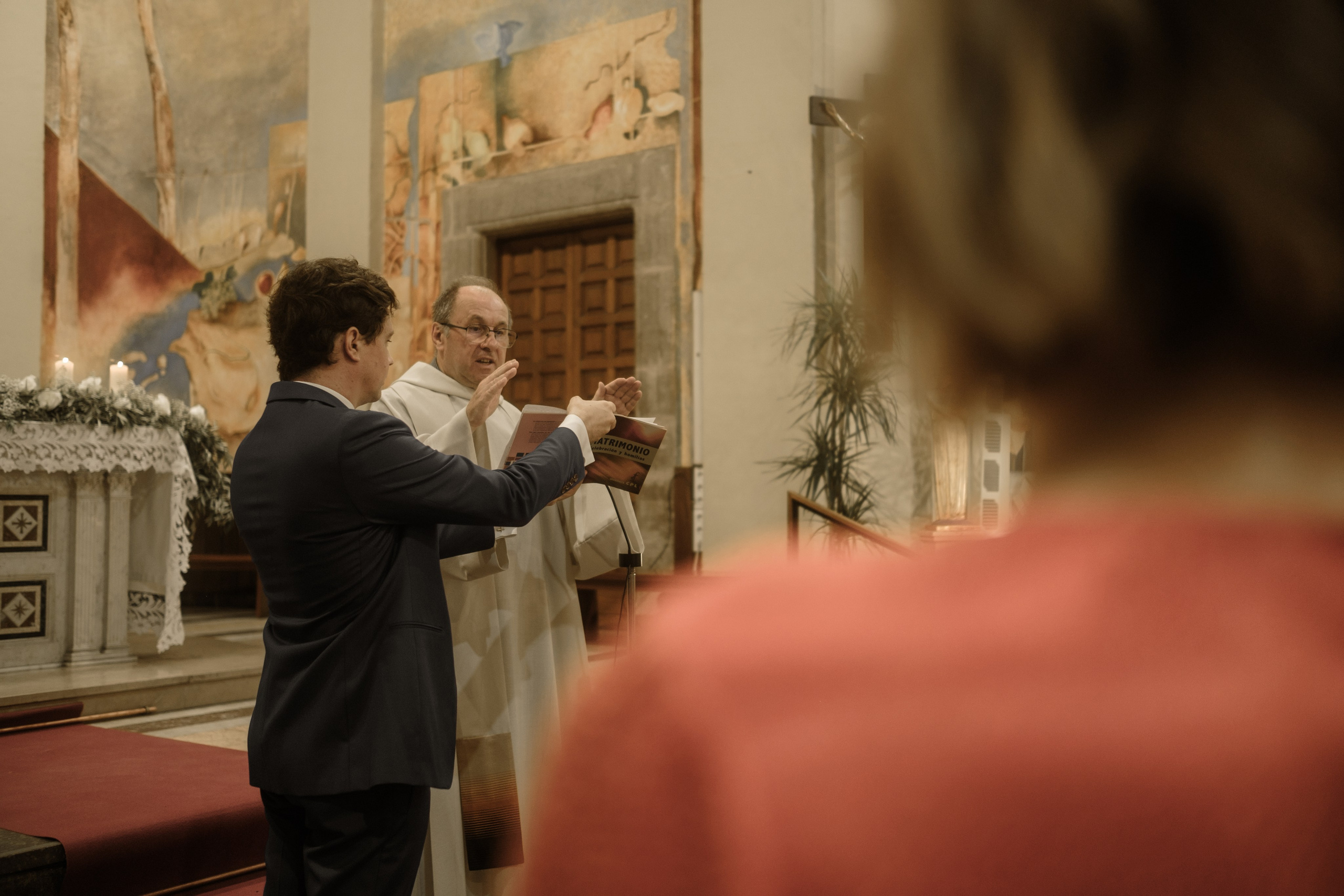 Svetlana & Alman. Monestir Sant Salvi. Paola fotógrafo / videografo de bodas en Barcelona