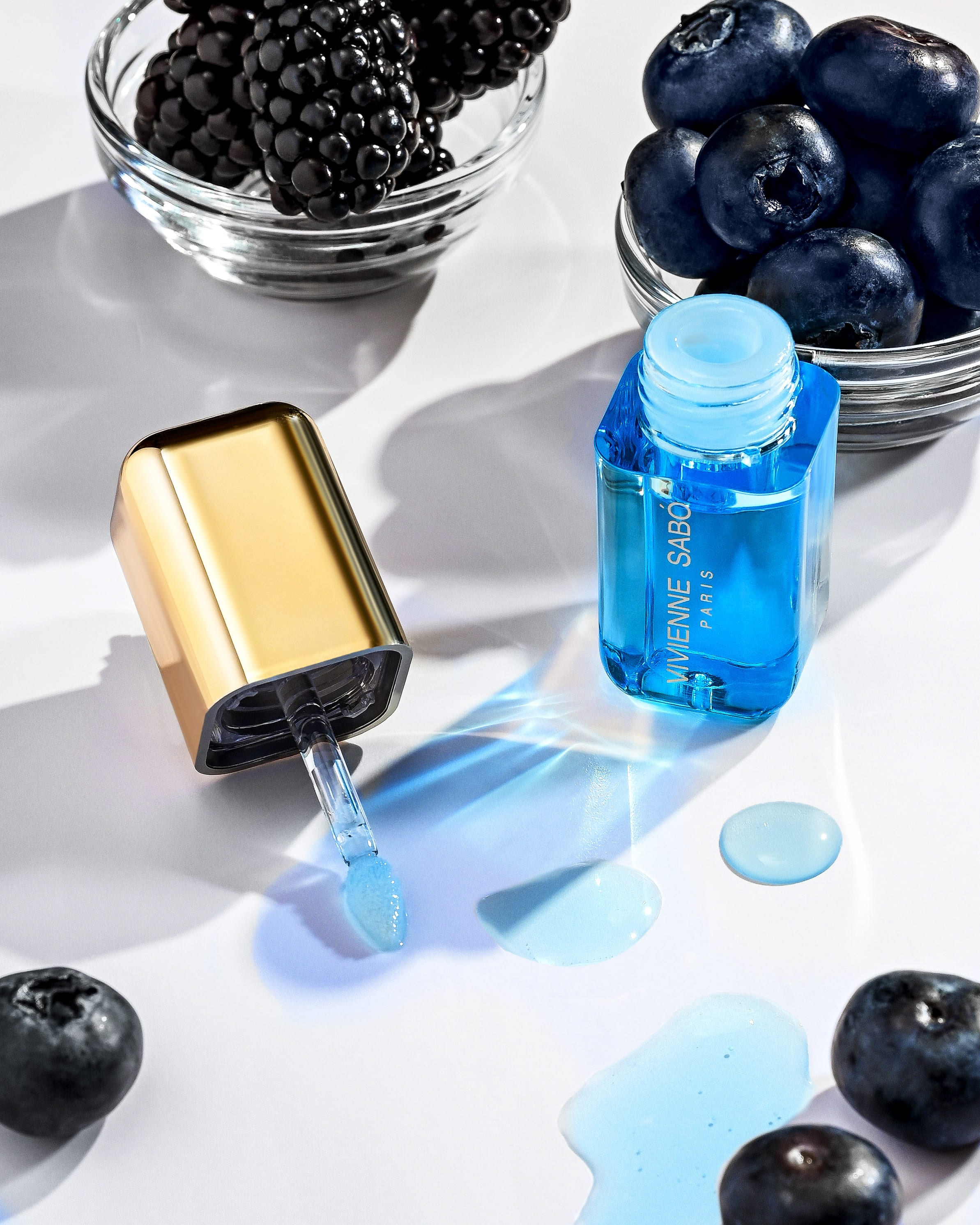 Vivienne Sabo. Beauty & Commercial Retouching — Valerie Mo