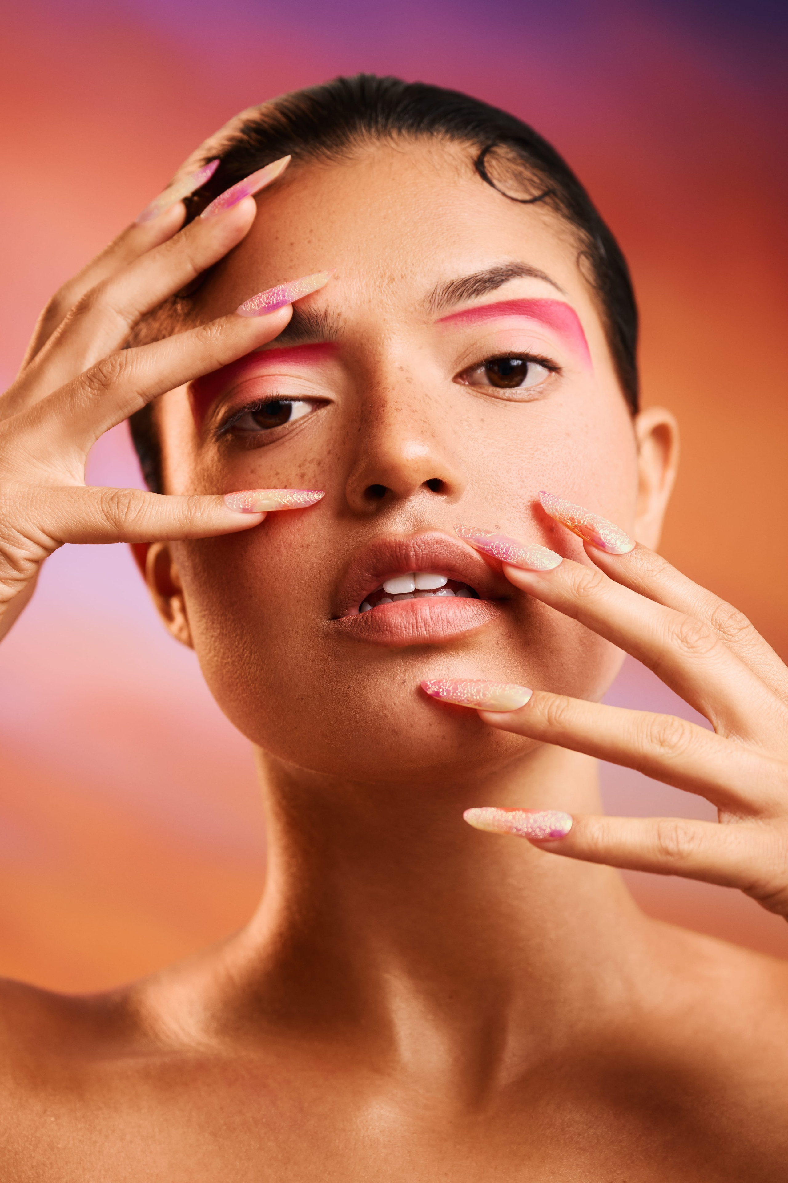 Beauty. Beauty & Commercial Retouching — Valerie Mo