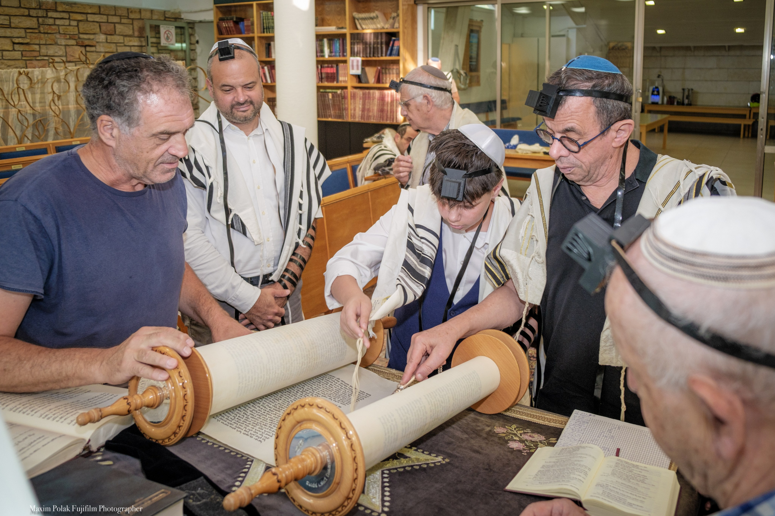 יתאי. Middle East Photo Agency — Photography & Event Magnets — סוכנות צילום והדפסת מגנטים לאירועים