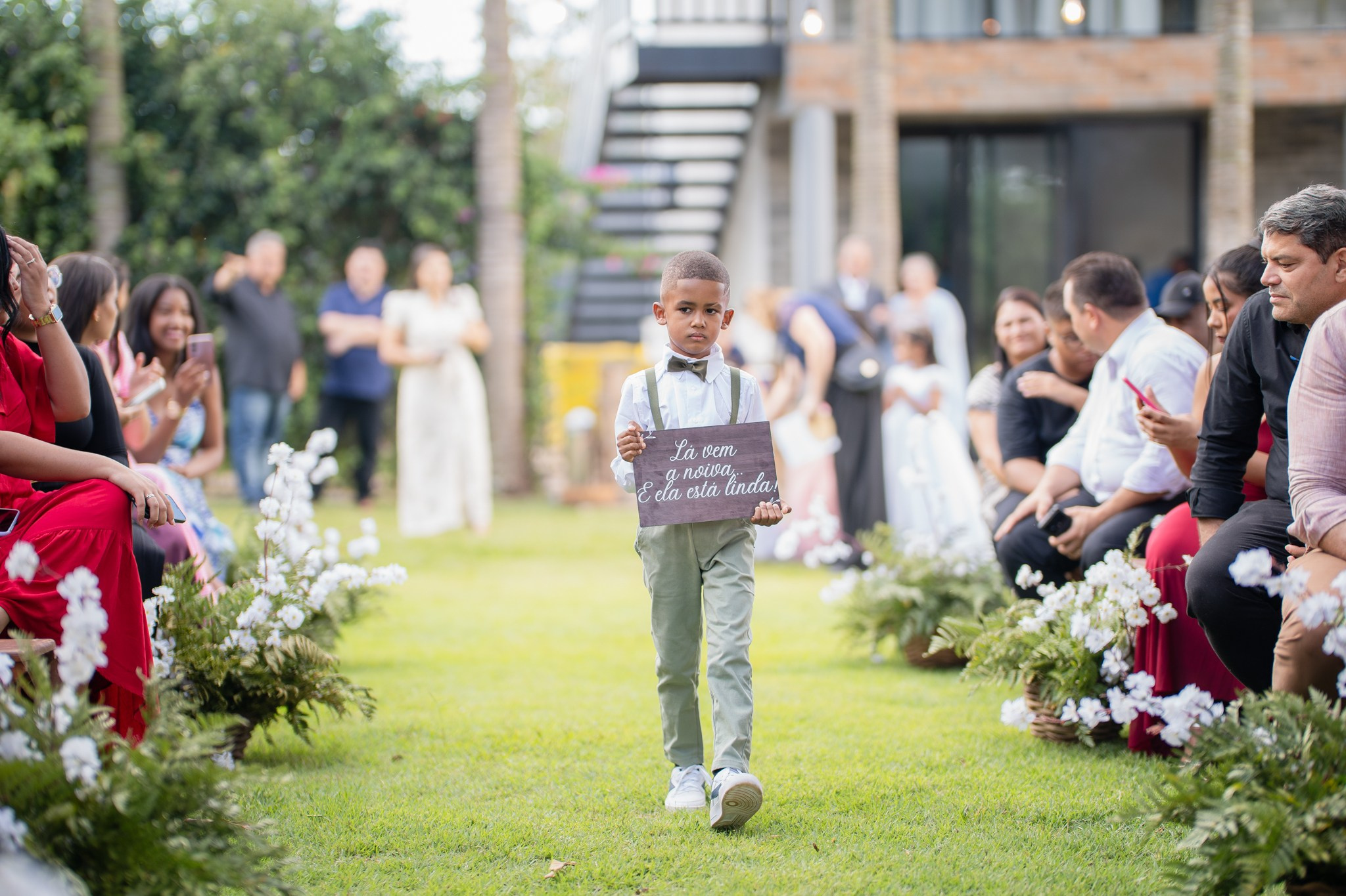 Larissa & Vinicius — Espaço Faveral / Aararaquara. Robson Colaço