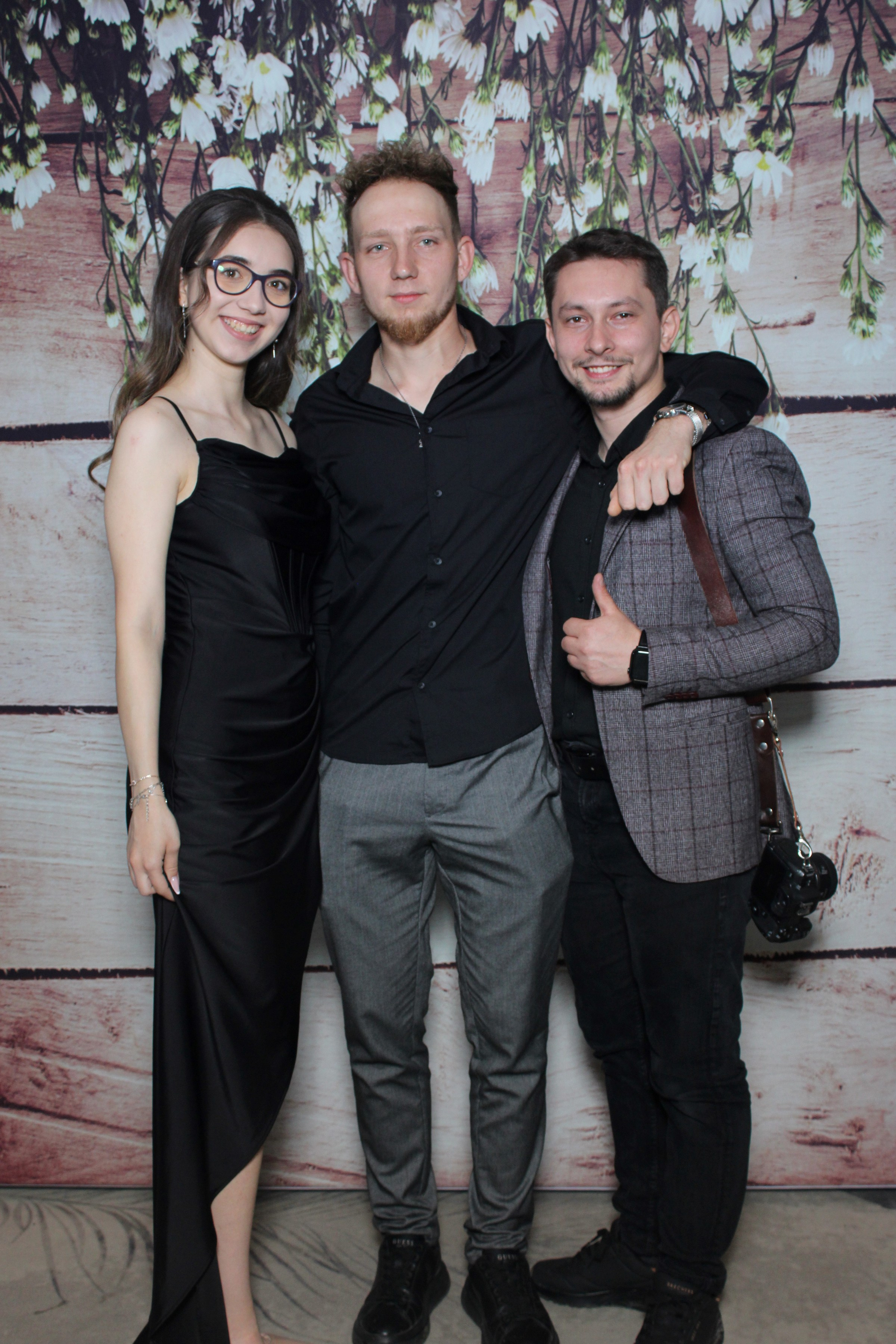 Nunta Denisa & Daniel – Zâmbete și distracție cu Oglinda Amintirilor Suceava