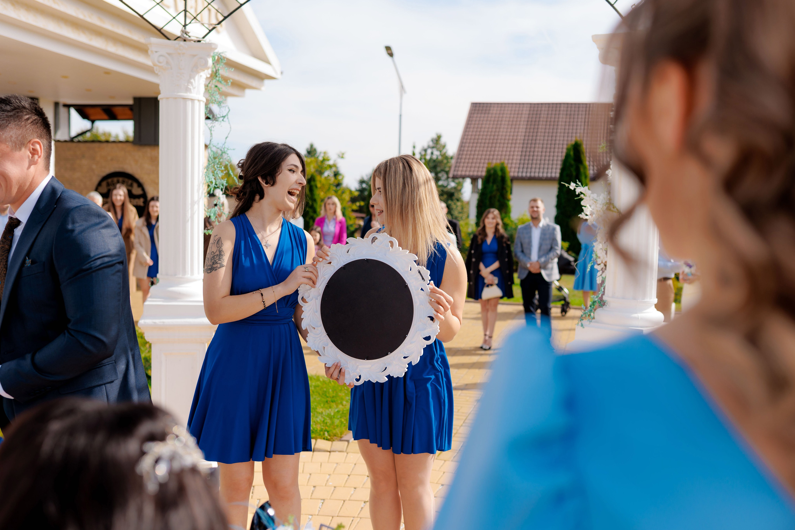 Loredana & Emilian – Ziua Nunții | Videografie - fotografie Botez Suceava, Iași, Botoșani. Servicii foto-video profesionale, pentru momente de neuitat