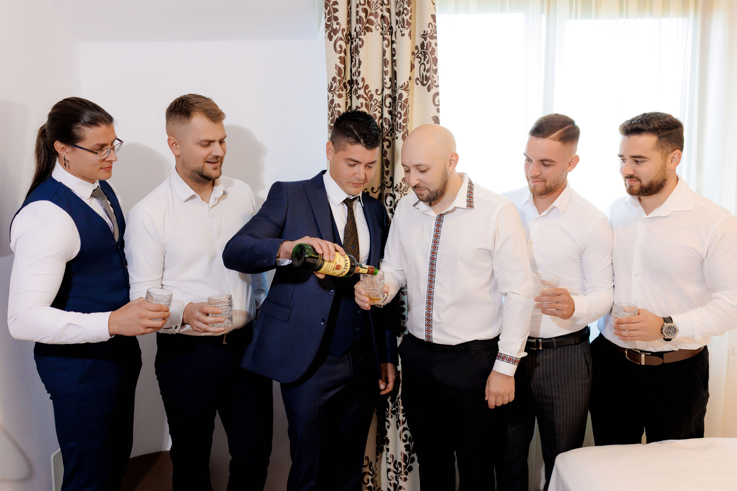 Loredana & Emilian – Ziua Nunții | Videografie - fotografie Botez Suceava, Iași, Botoșani. Servicii foto-video profesionale, pentru momente de neuitat