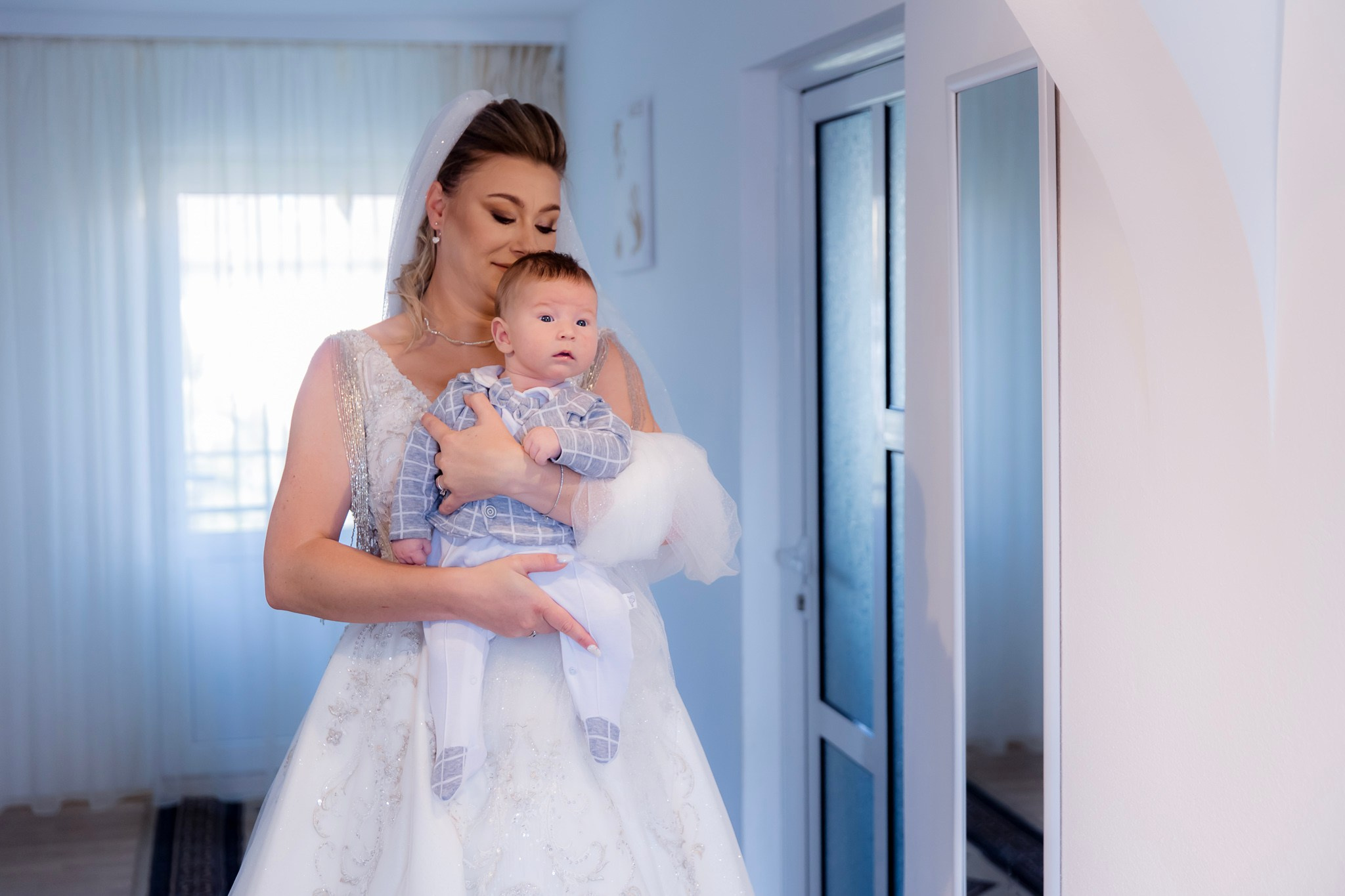 Mihai & Oana. Servicii foto-video profesionale, pentru momente de neuitat