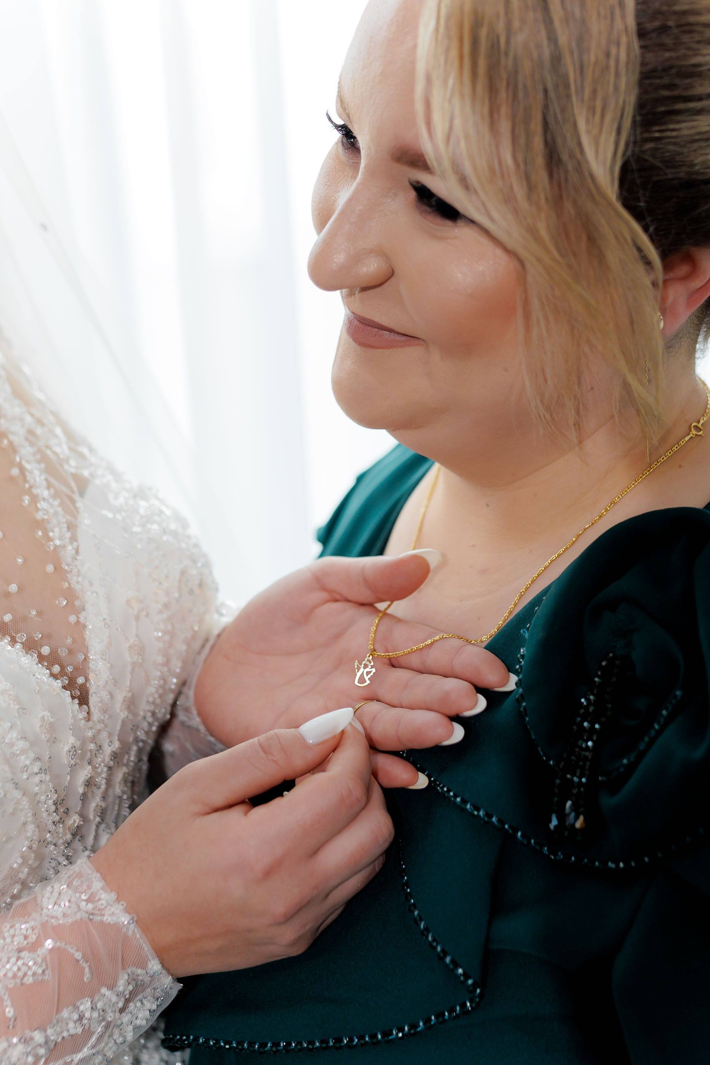 Povestea voastră, regizată de noi |Cristi Turculet Videograf Nuntă Suceava | wedding highlight. Servicii foto-video profesionale, pentru momente de neuitat