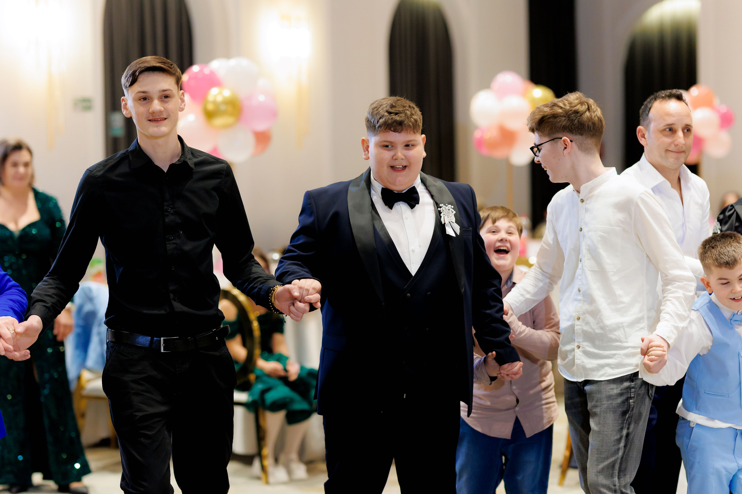 Povestea voastră, regizată de noi |Cristi Turculet Videograf Nuntă Suceava | wedding highlight. Servicii foto-video profesionale, pentru momente de neuitat