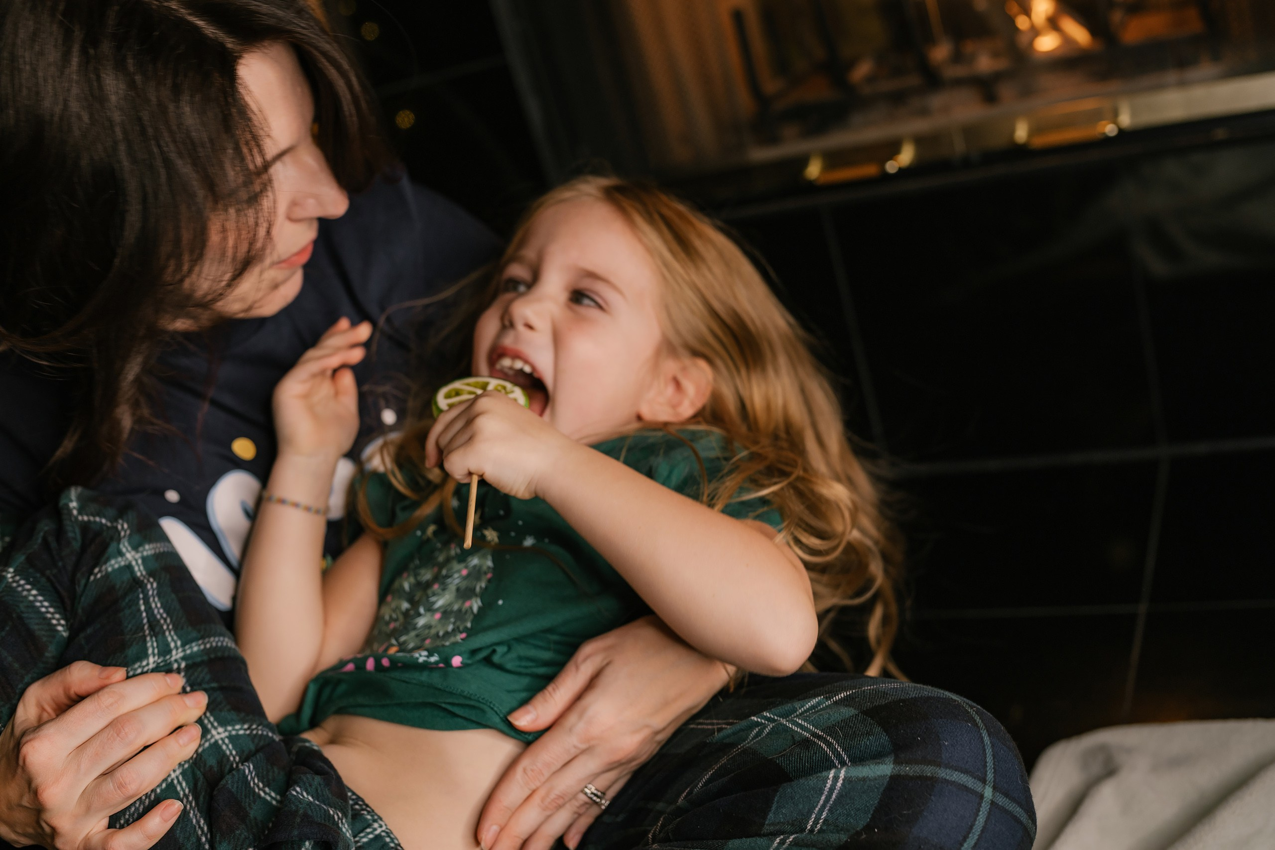 12.07.2025 Christmas Photoshoot. Wedding family event photographer in Chicago Nick Yushevich