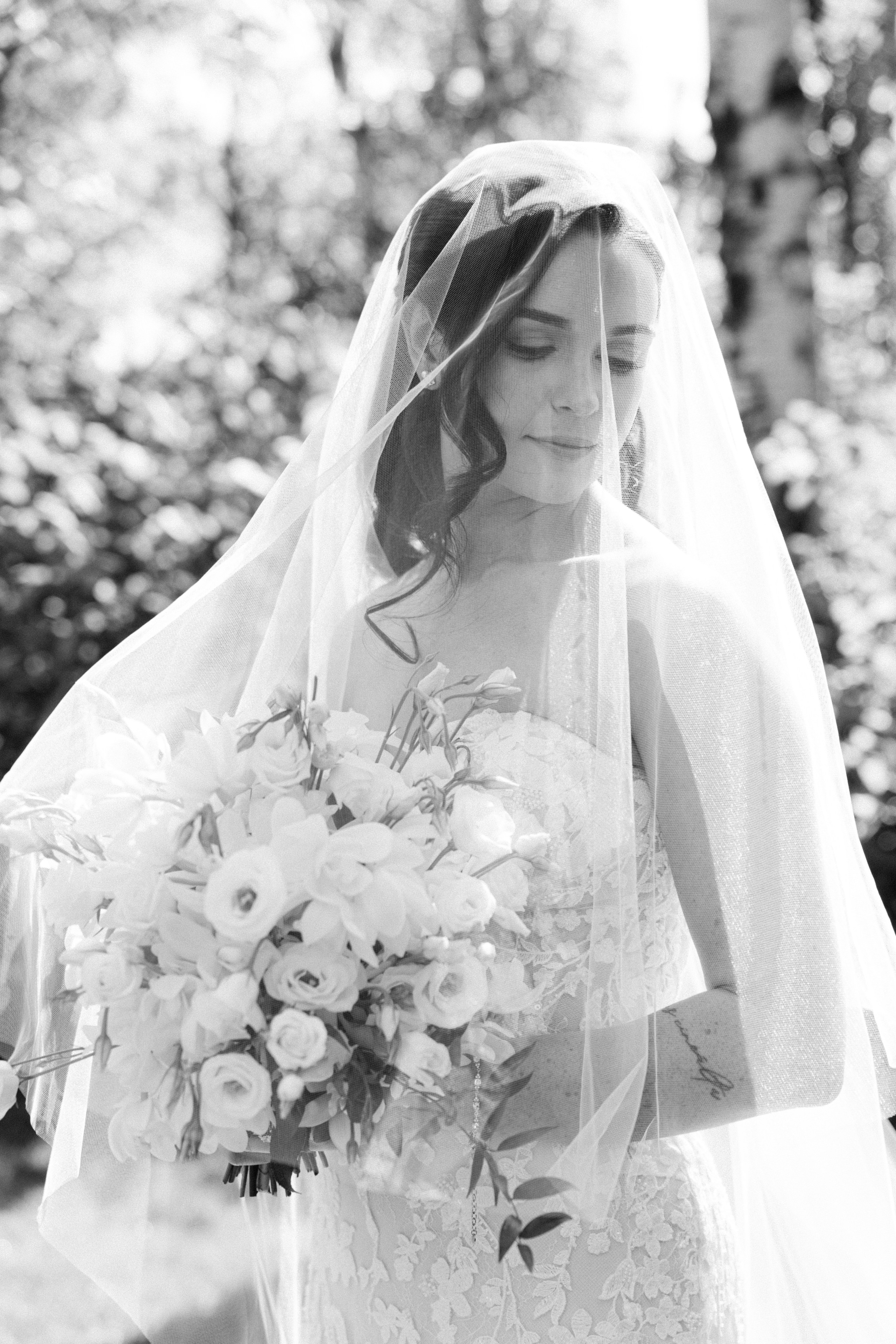 Erin & Caelan. Wedding Photographer in Winnipeg — Cinematic & Timeless by Vitiuk Photography