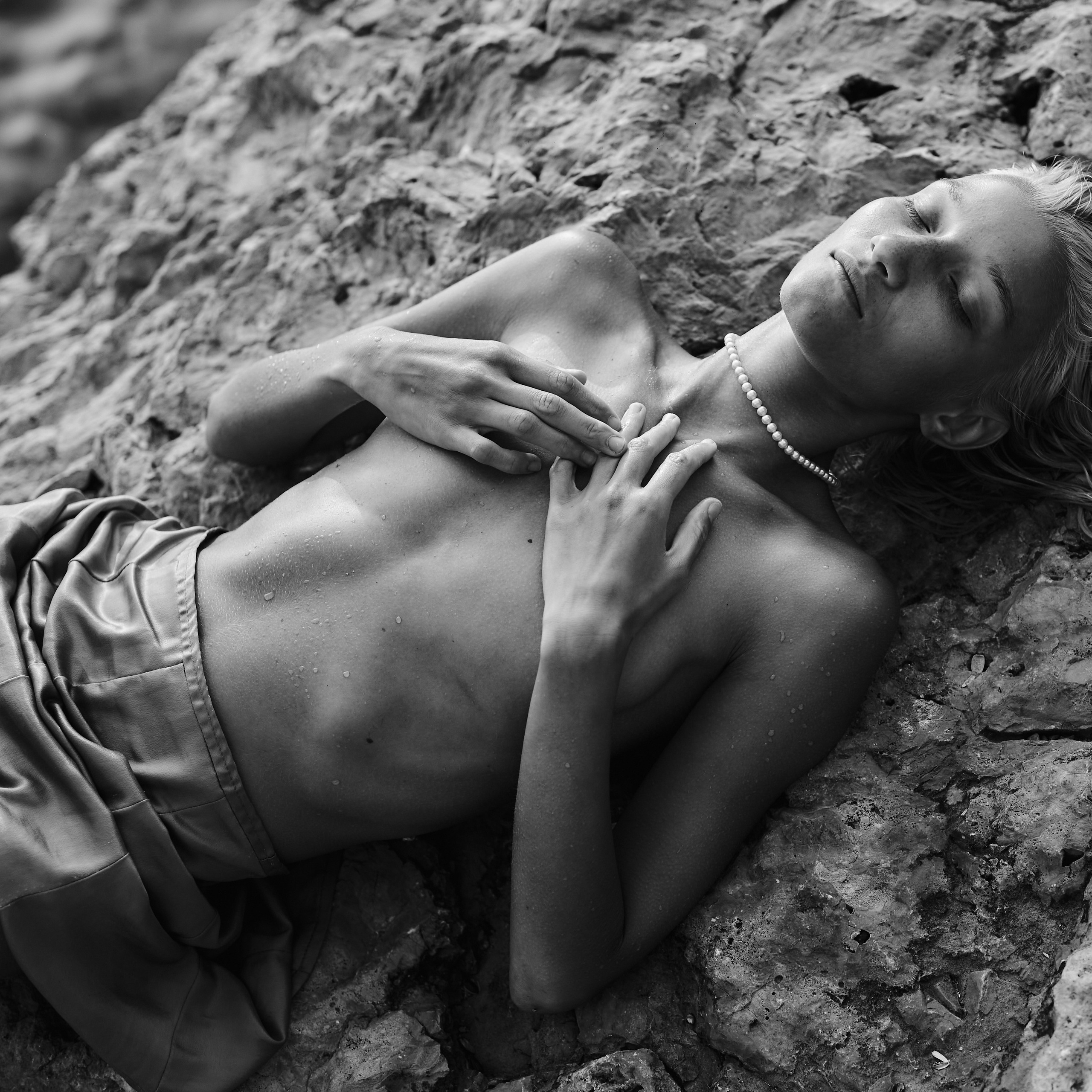 Black and white portrait photography in Berlin — Professionelle Schwarz-Weiß-Porträtfotografie in Berlin | Портретная фотография в Берлине | Профессиональная чёрно-белая портретная съёмка в Берлине