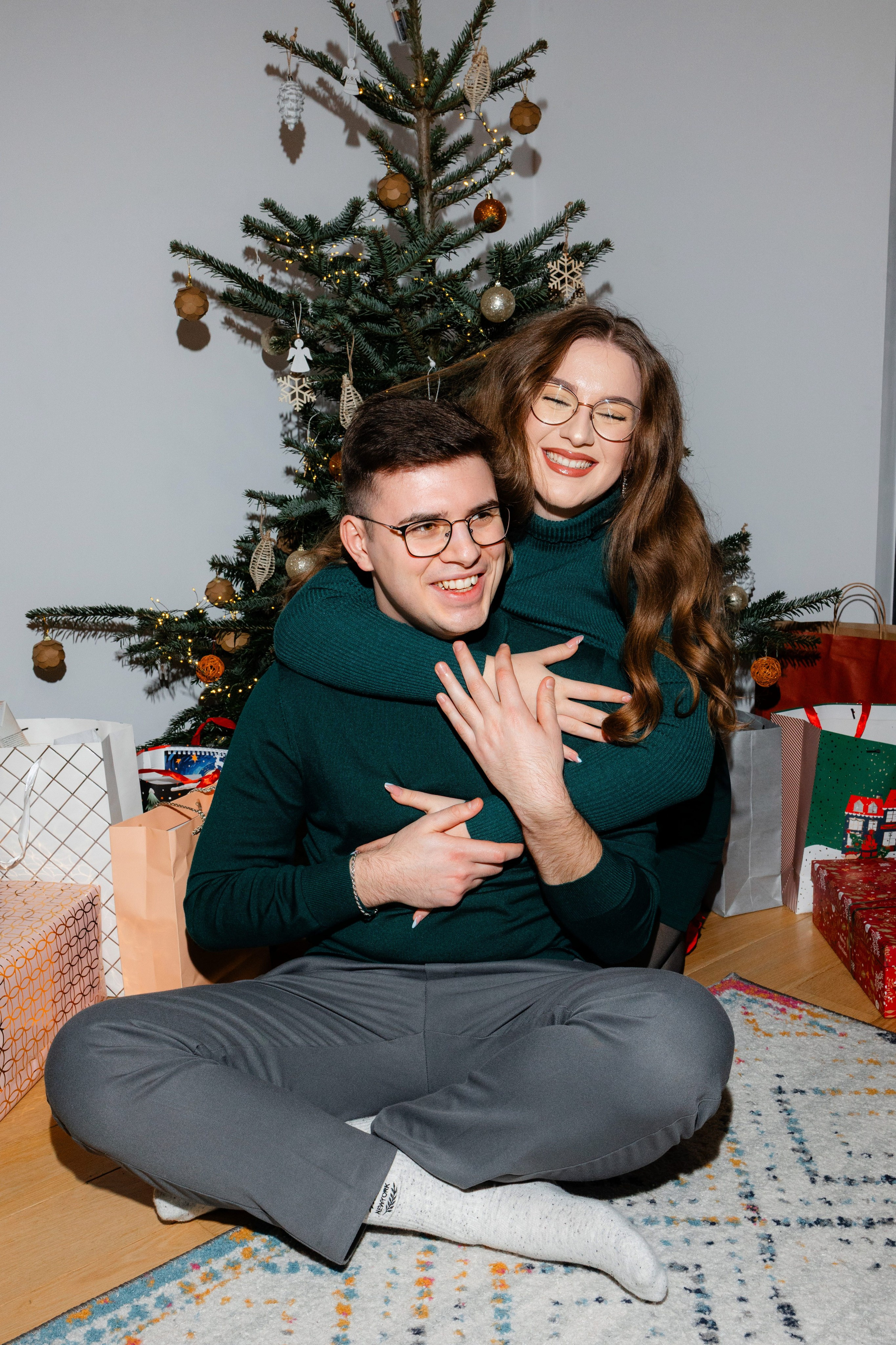 Iustina & Alex. Wedding Photographer, based in Iasi, Romania, but will travel all over the globe to make sure you look amazing in all your wedding photos