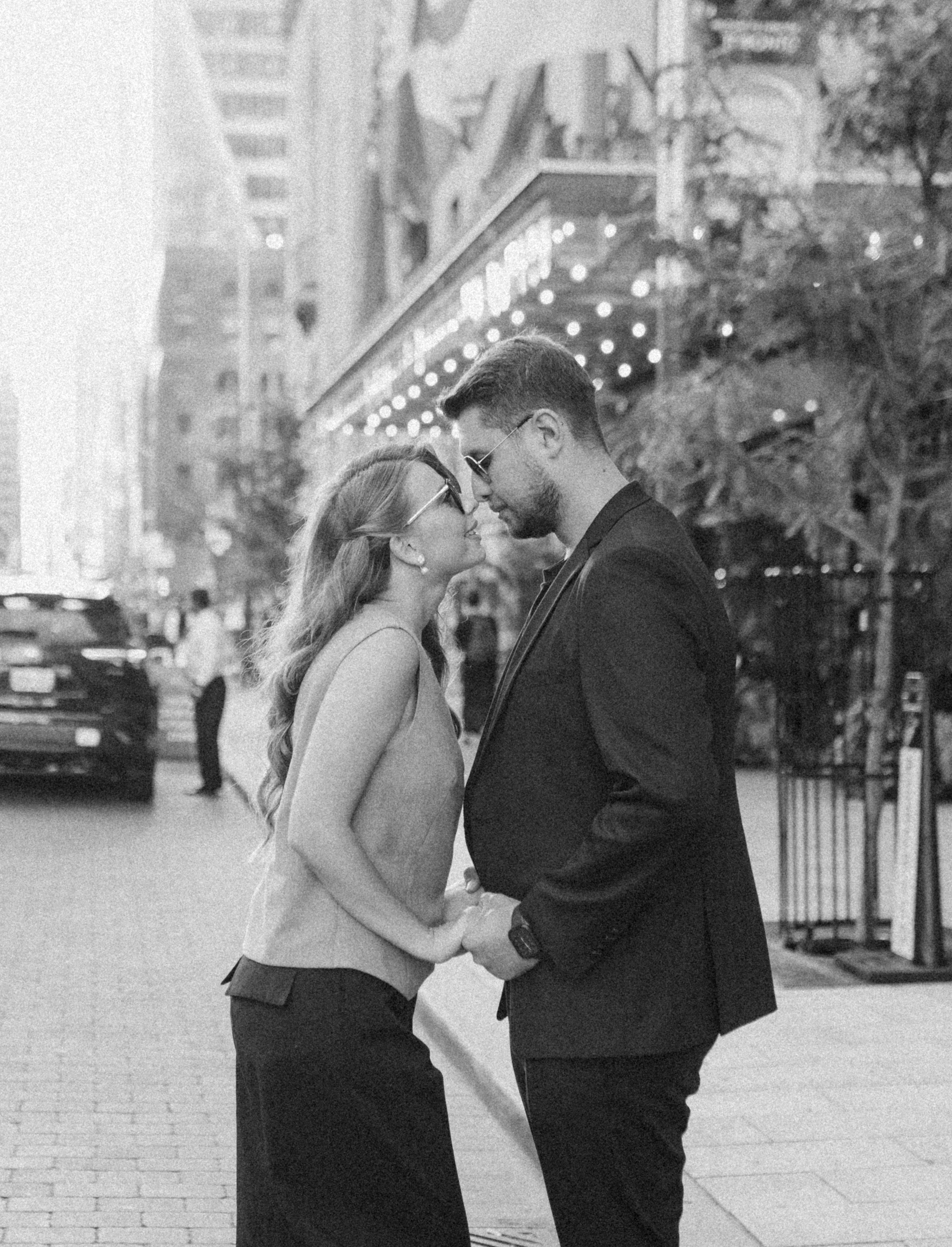 Downtown Love Story. Chernenko.photography