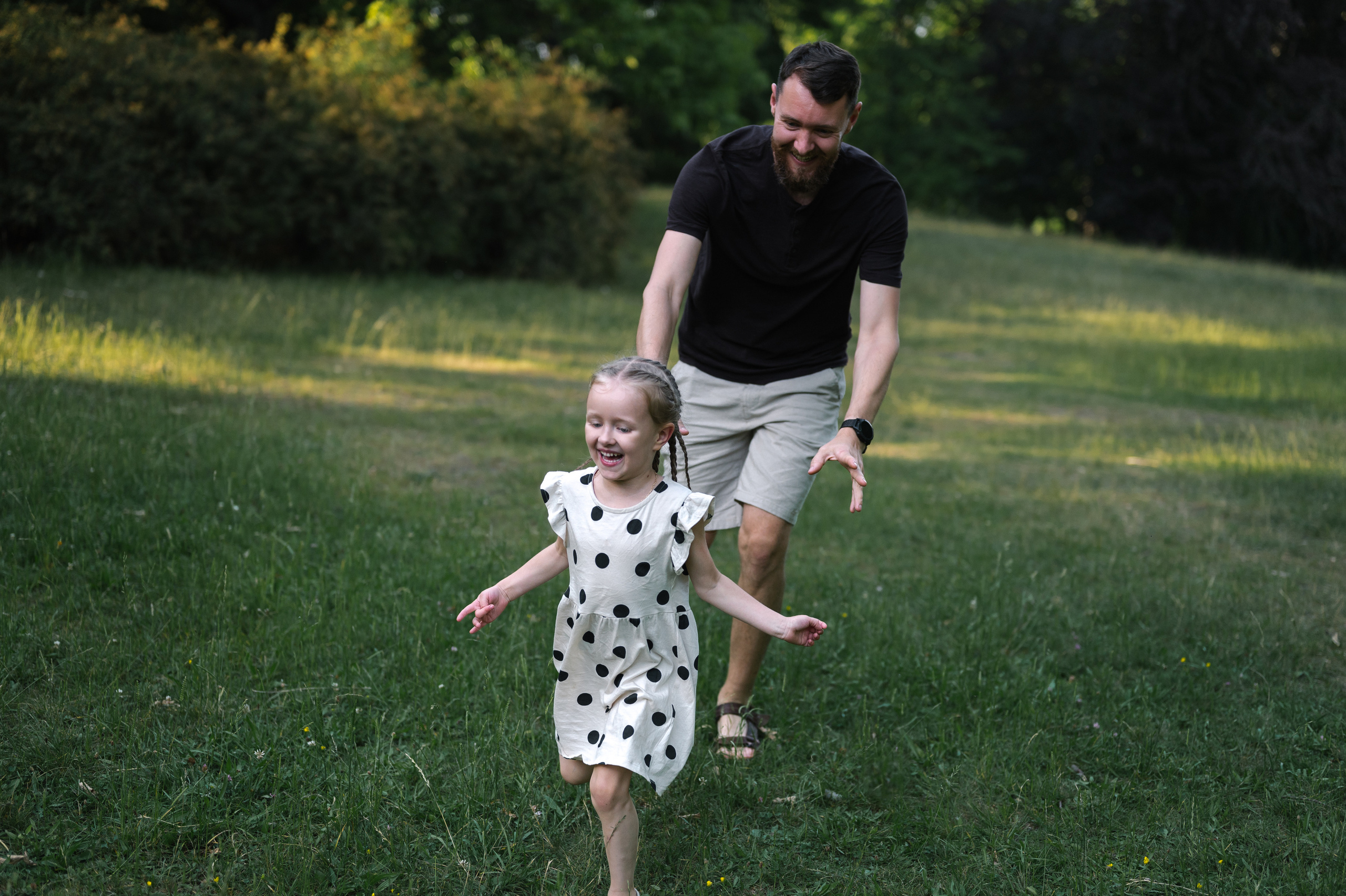 Alexei, Lilia, Alisa, 2022. Wedding photographer in Wroclaw Warsaw Krakow Margarita Tuleiko