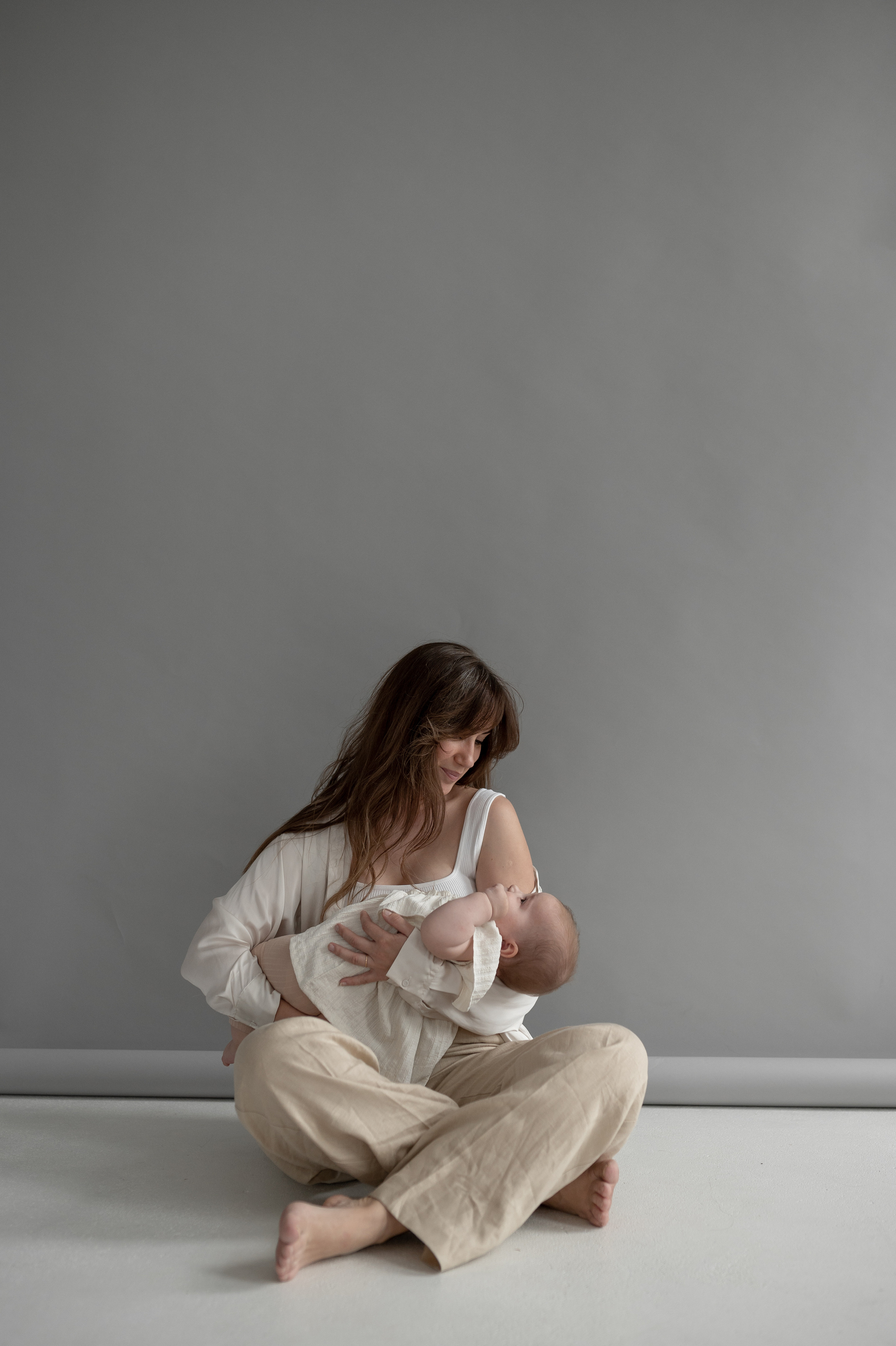 Denis, Veronika, Ariela, Joy, 2022. Wedding photographer in Wroclaw Warsaw Krakow Margarita Tuleiko