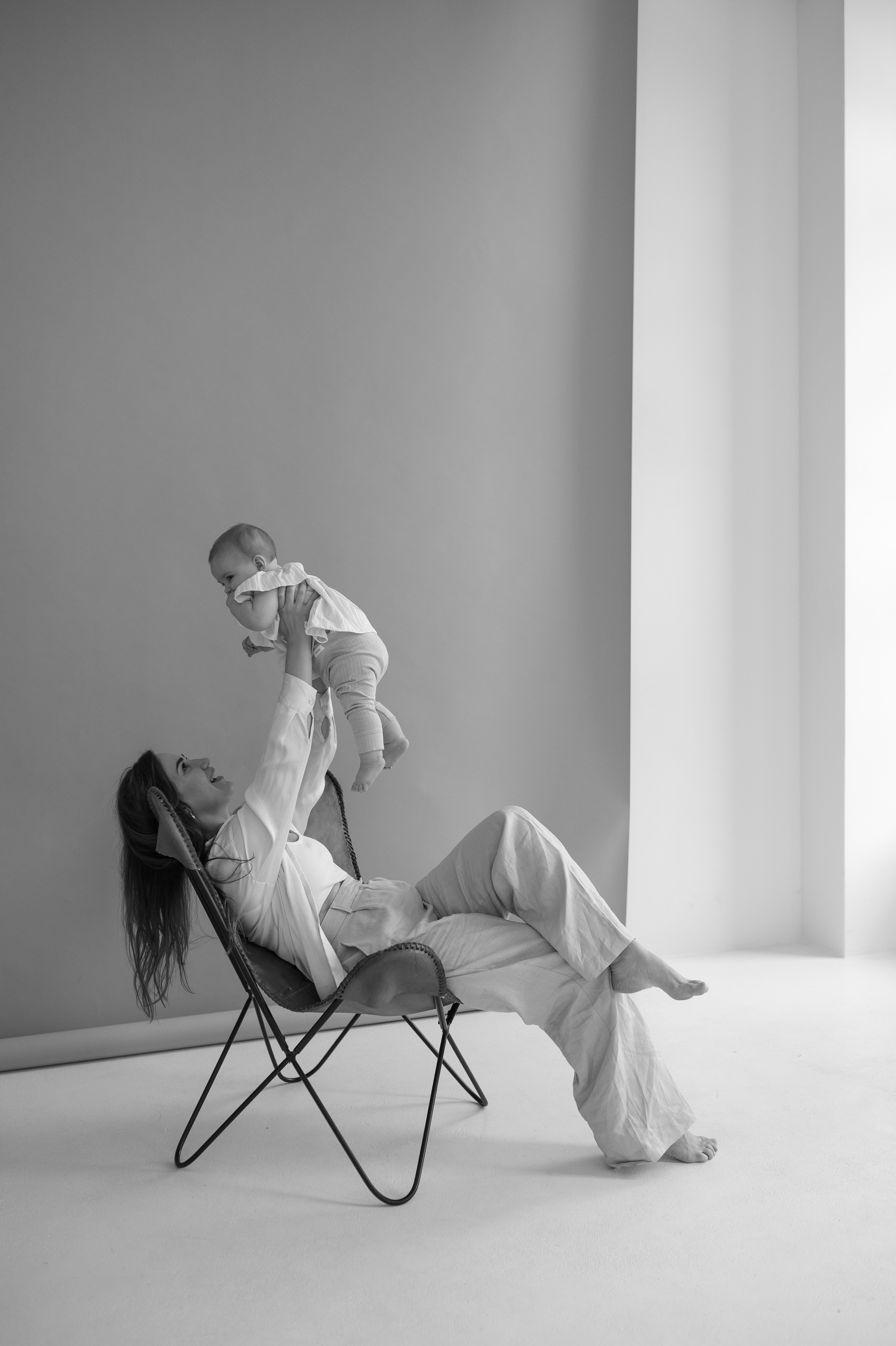 Denis, Veronika, Ariela, Joy, 2022. Wedding photographer in Wroclaw Warsaw Krakow Margarita Tuleiko