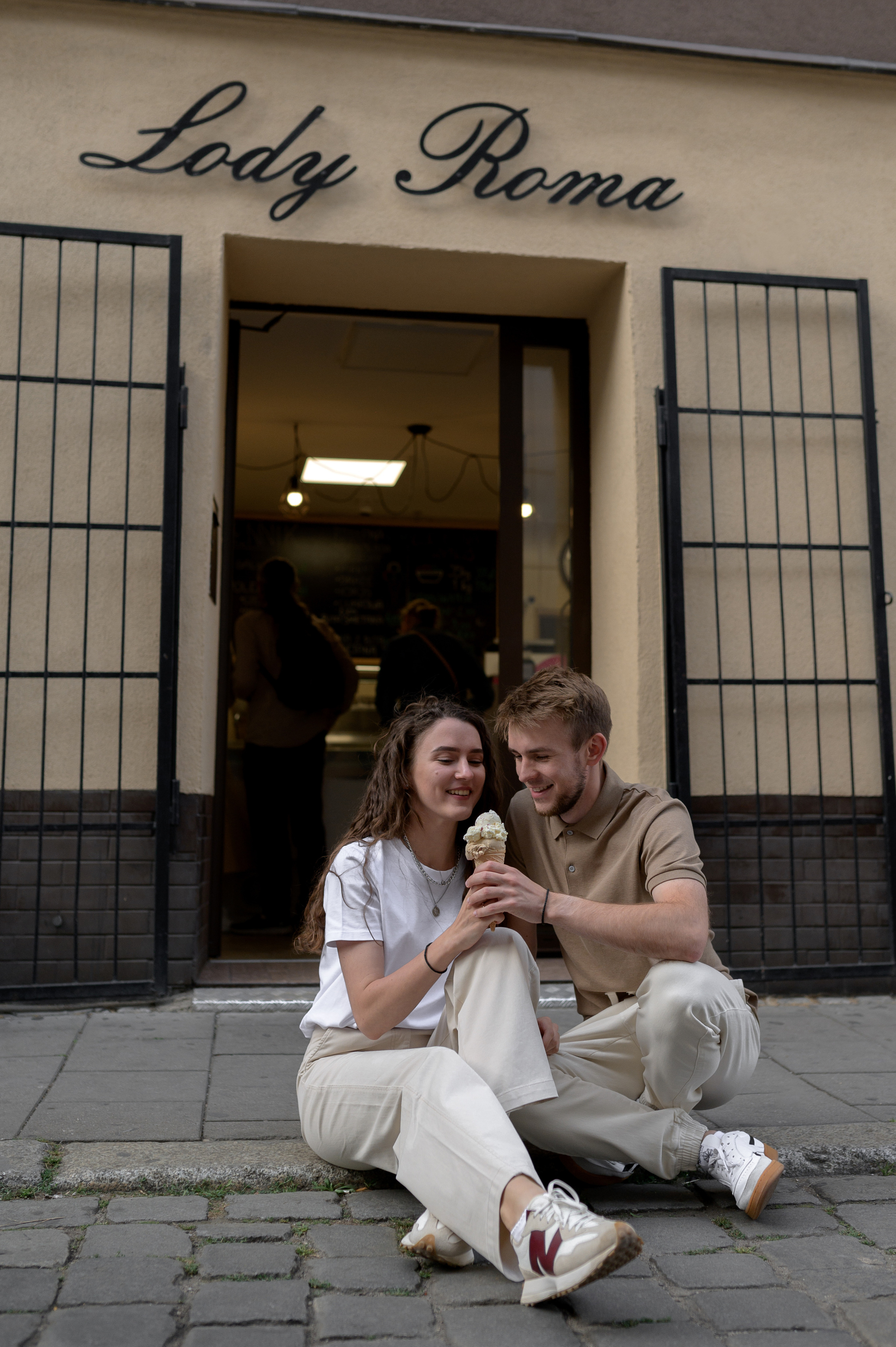 Yarik and Marta, 2022. Wedding photographer in Wroclaw Warsaw Krakow Margarita Tuleiko