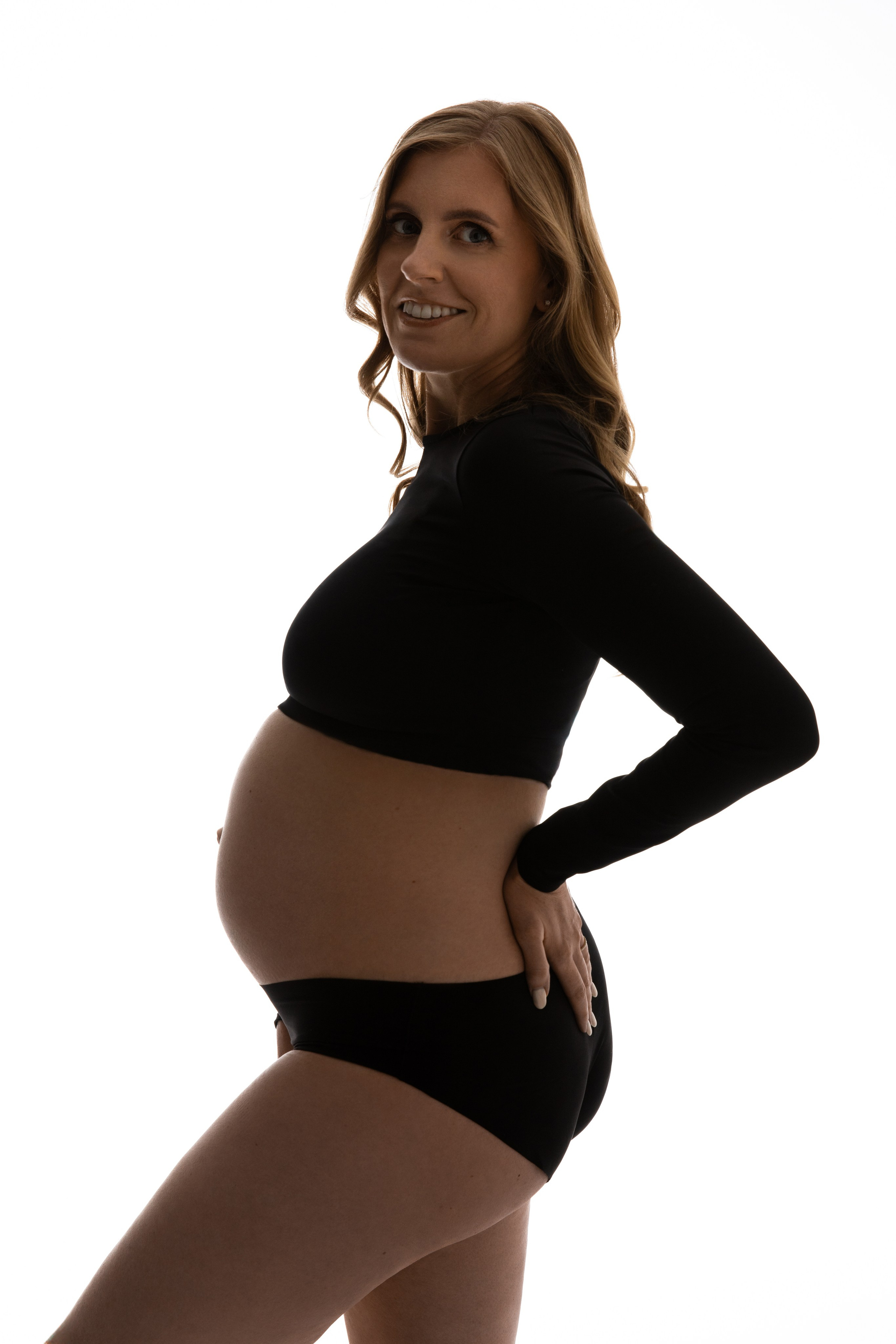 UGNĖ | VILNIUS. Vestuvių ir nėščiųjų fotografė Raminta Razmaitė