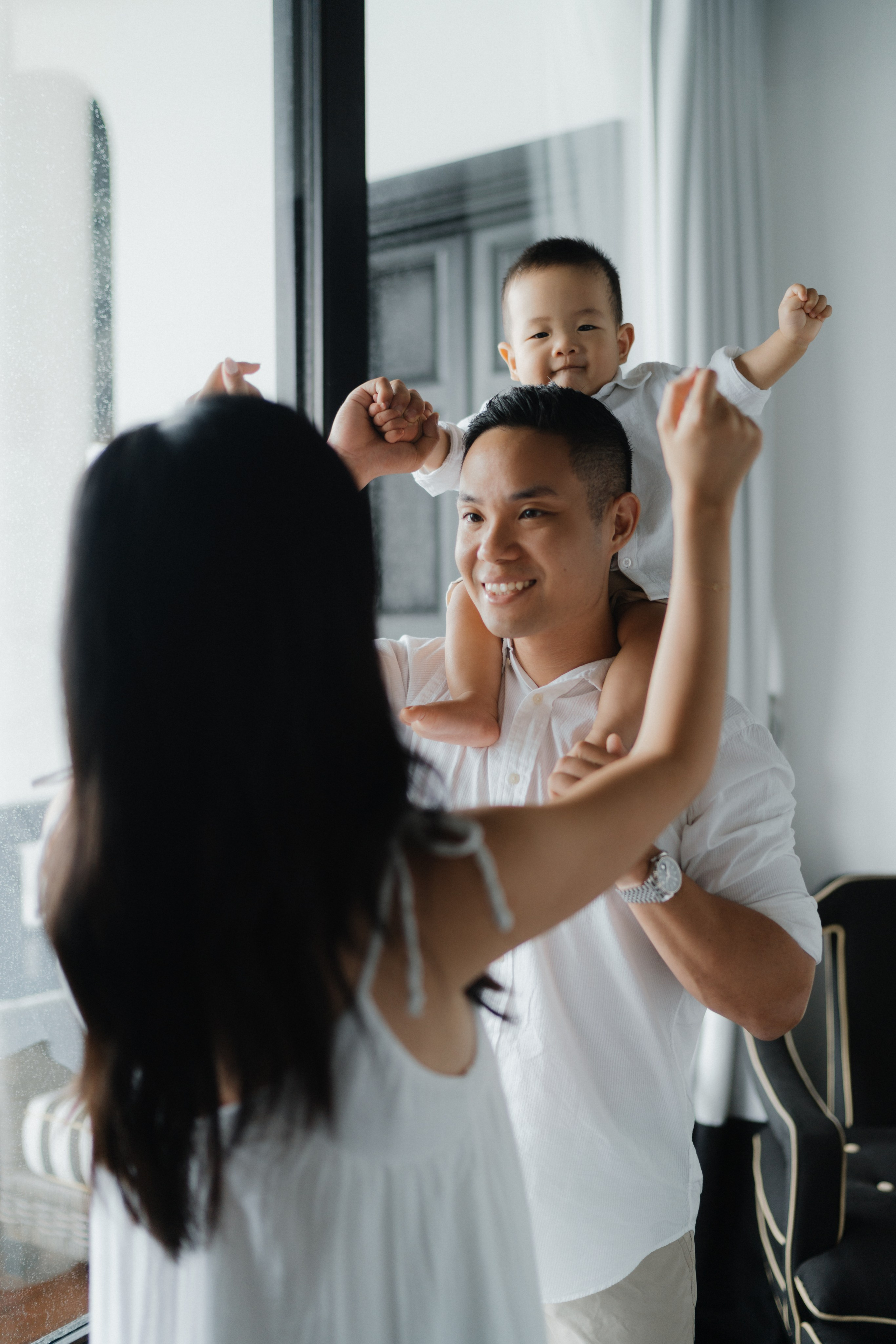 Family shooting in Danang. Aesthetic & Lifestyle photographer in Da Nang, Vietnam