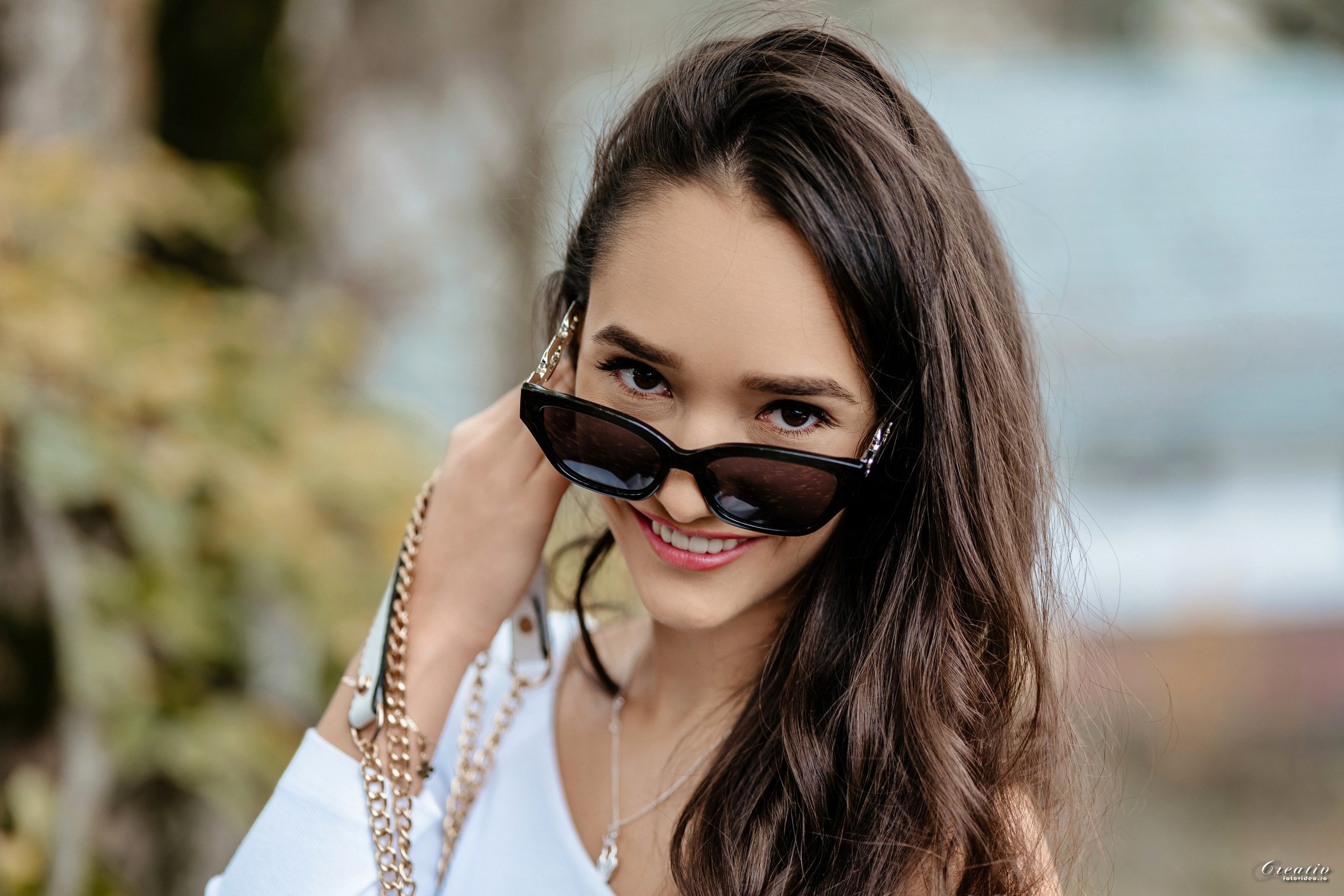 Oferta albume absolvenți 2026. Fotograf nuntă Bistrița | fotograf botez | Creativ Foto Video | Vasile Mizgan