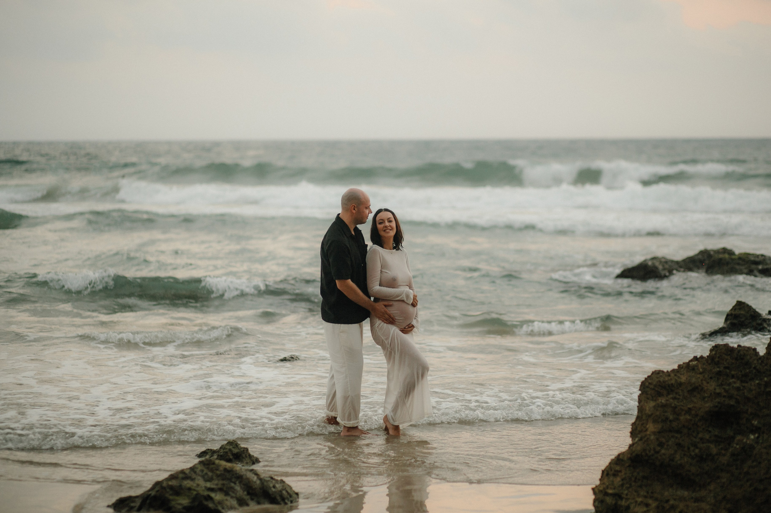 Katya & Fil Givat Olga. Family photographer in Israel
