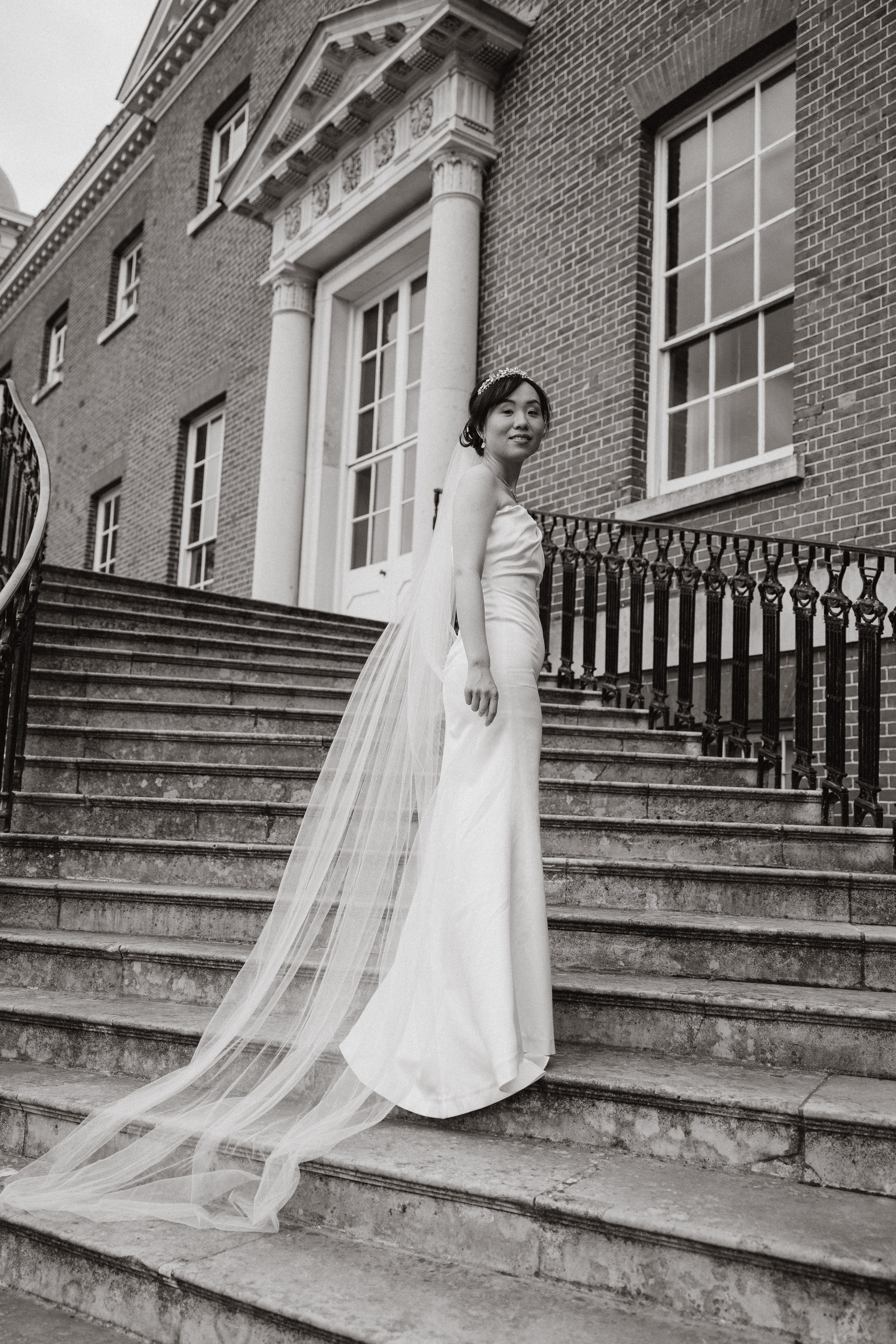 Couples|Elopement|Weddings. PHOTOGRAPHER IN LONDON