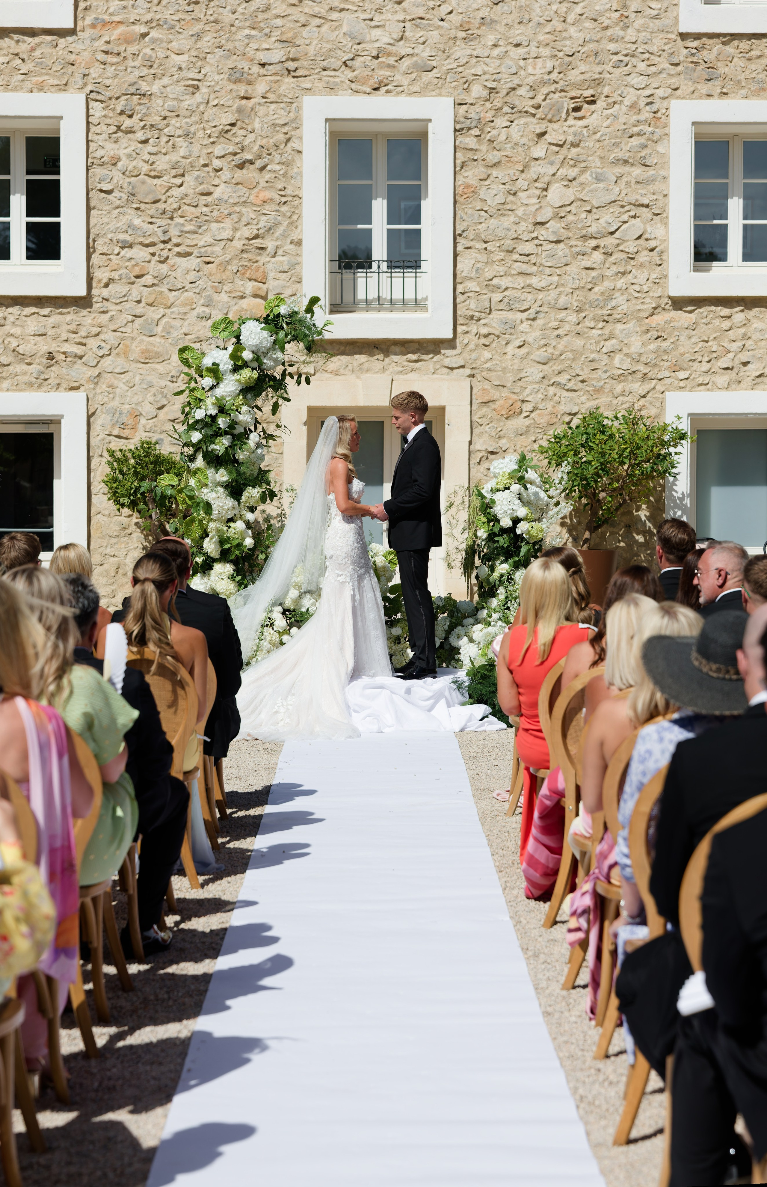 Wedding at Château L’Hospitalet in Narbonne, France. Destination Wedding Photographer — Nikita Burtsev