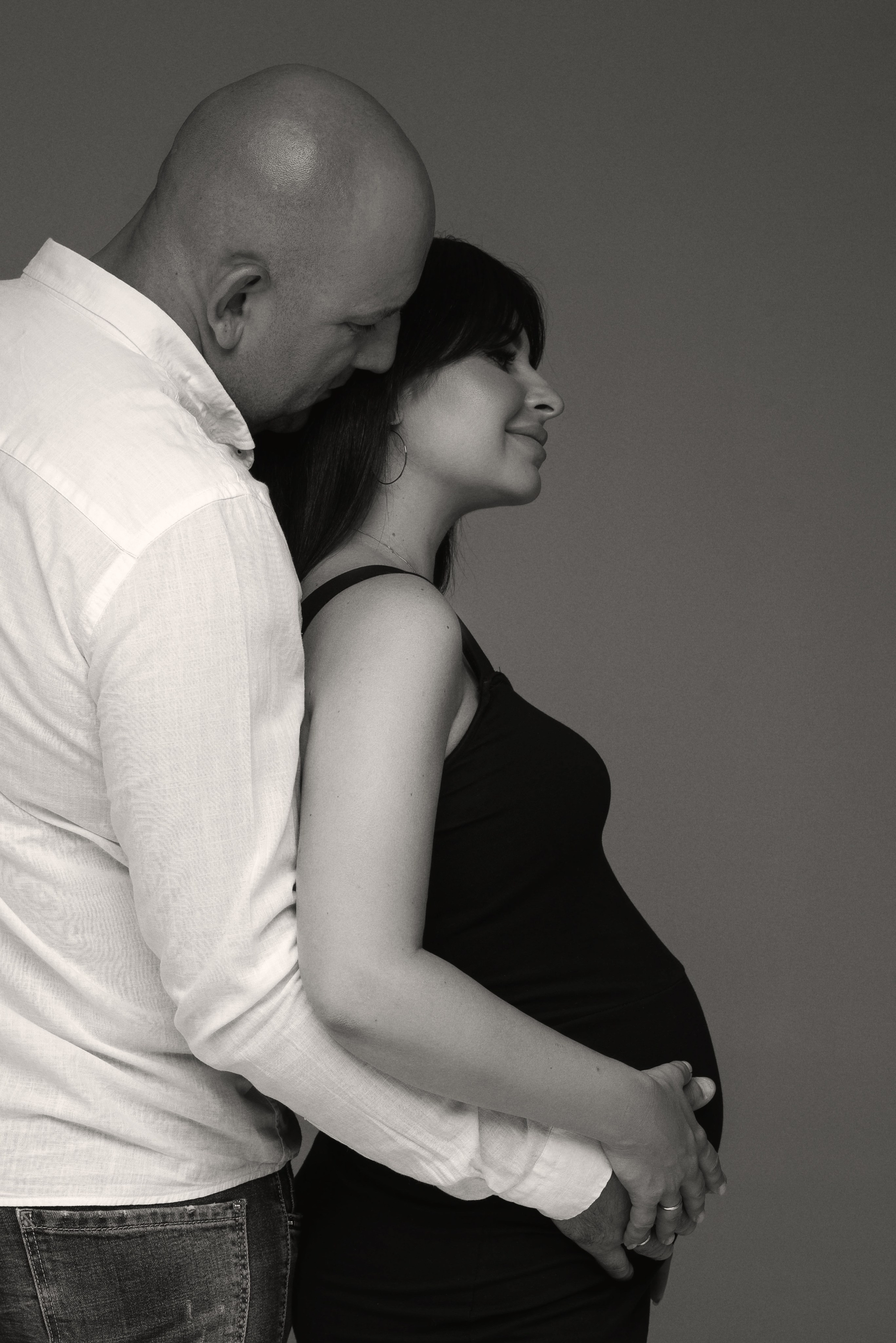 Maternity. Julia Kuzmovych personal and pregnancy photographer in London
