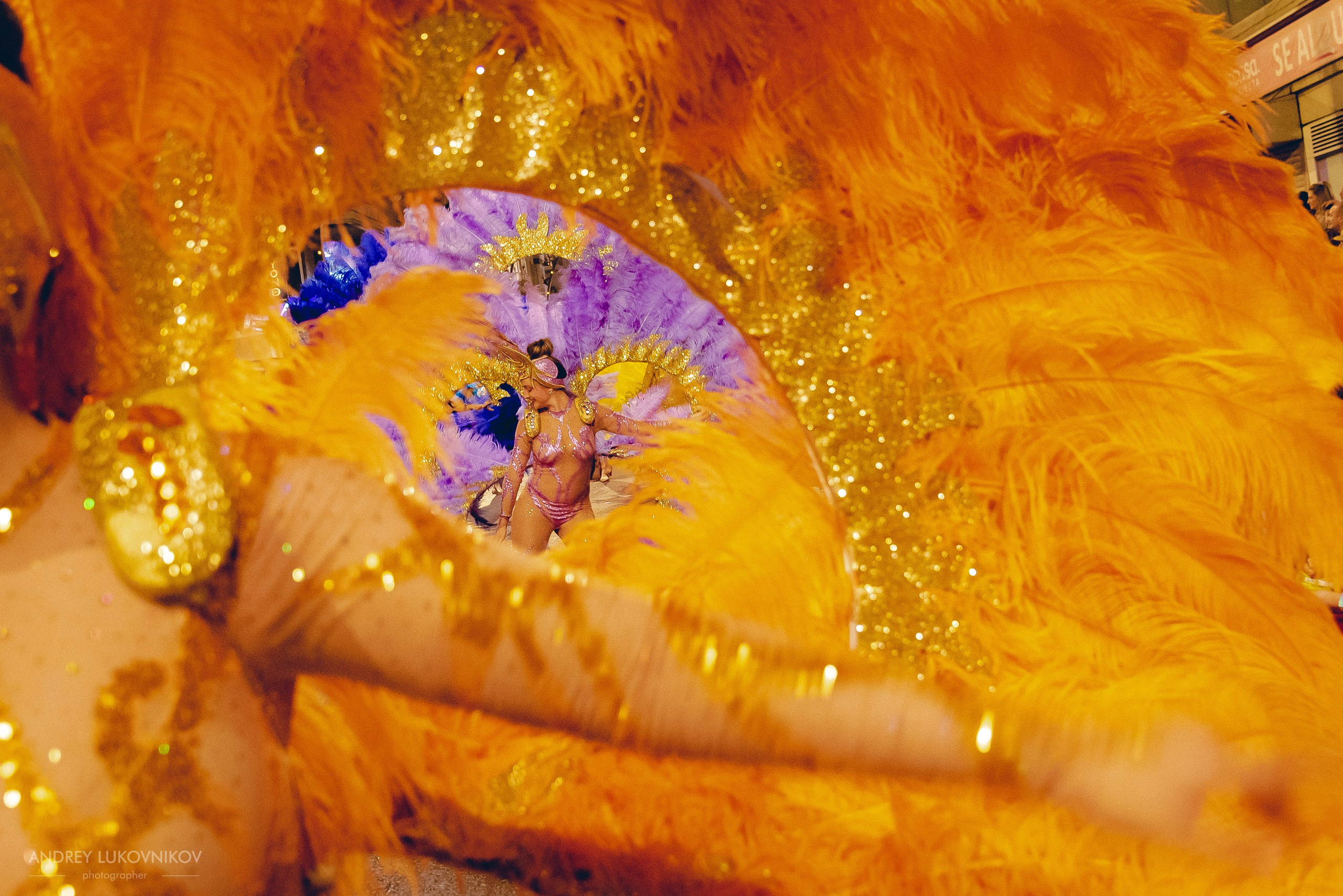 Photo report from the night carnival in Murcia | Reportage photographer Andrey Lukovnikov