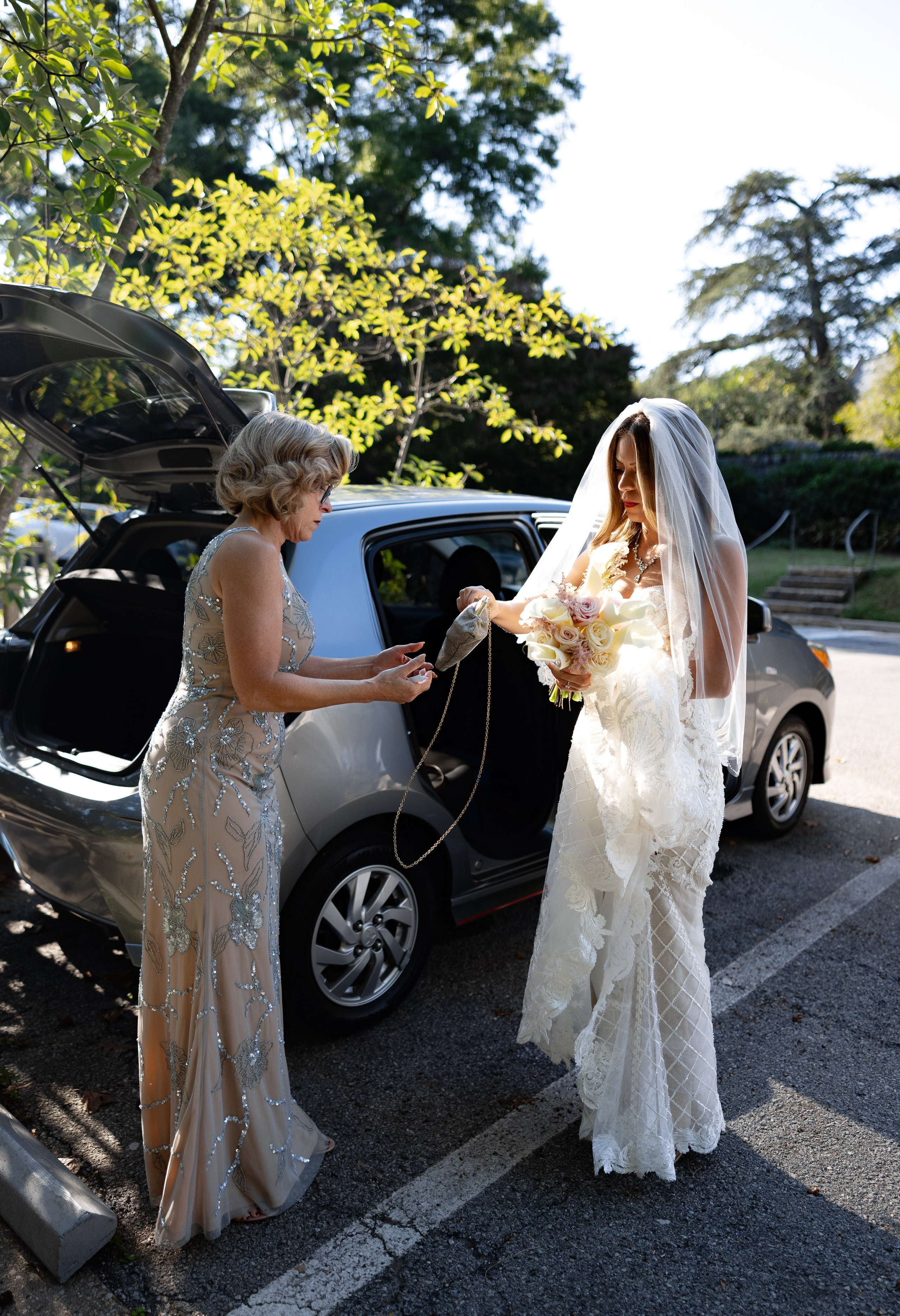 Nina and Arjun. Intimate Elopement in Washington DC. Photographer Anastasia Nagibina