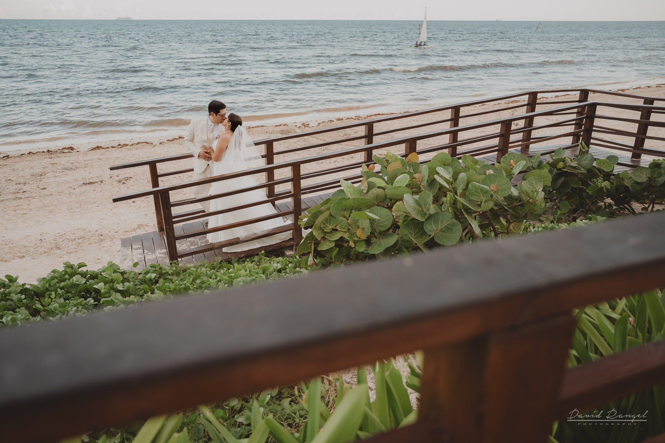 Destination Wedding in the Riviera Maya. Destination wedding photographer based in Cancun and Riviera Maya with service worldwide