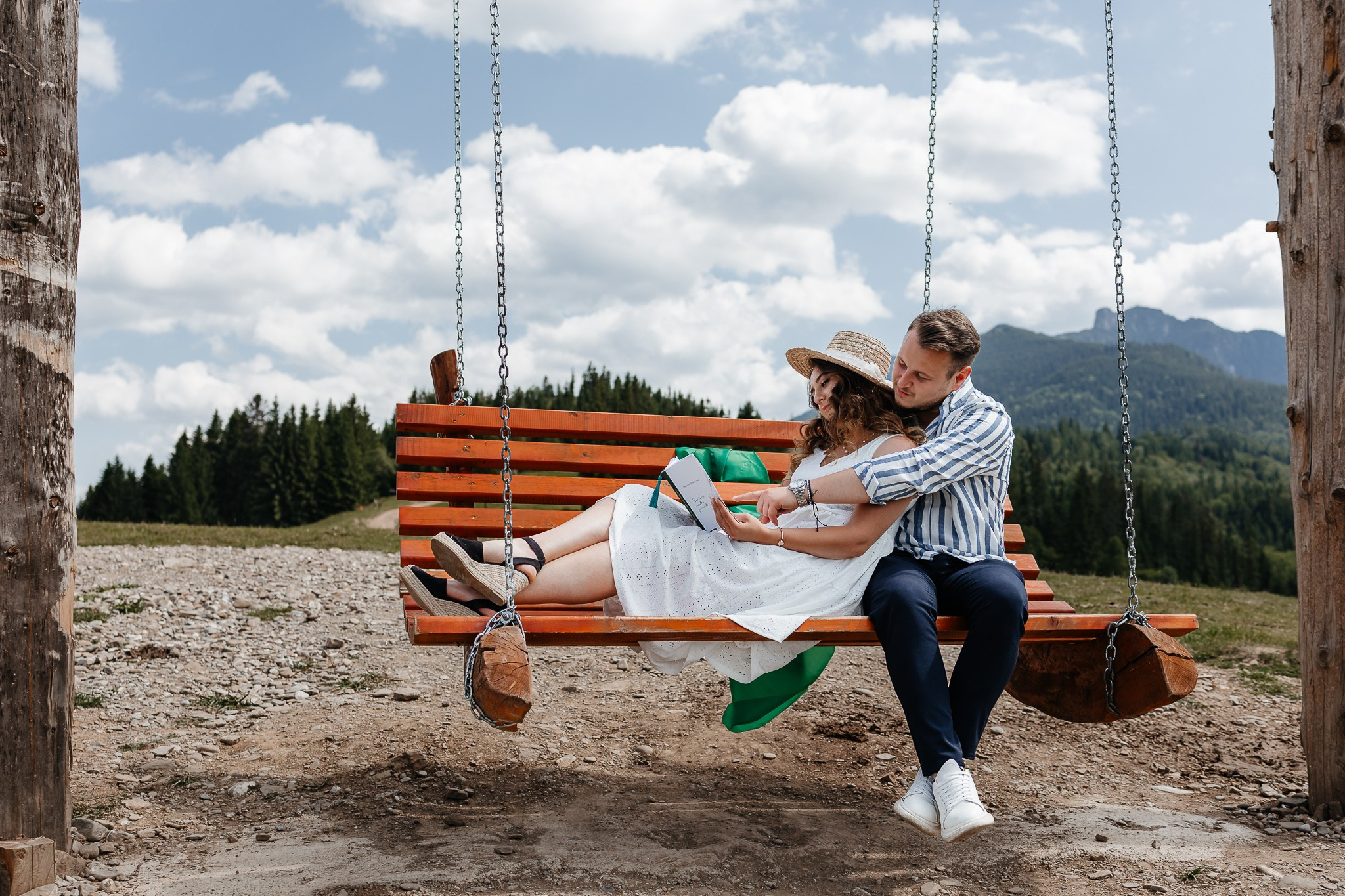 Spre viitor. FotoACTIV.ro - Imaginea ta contează