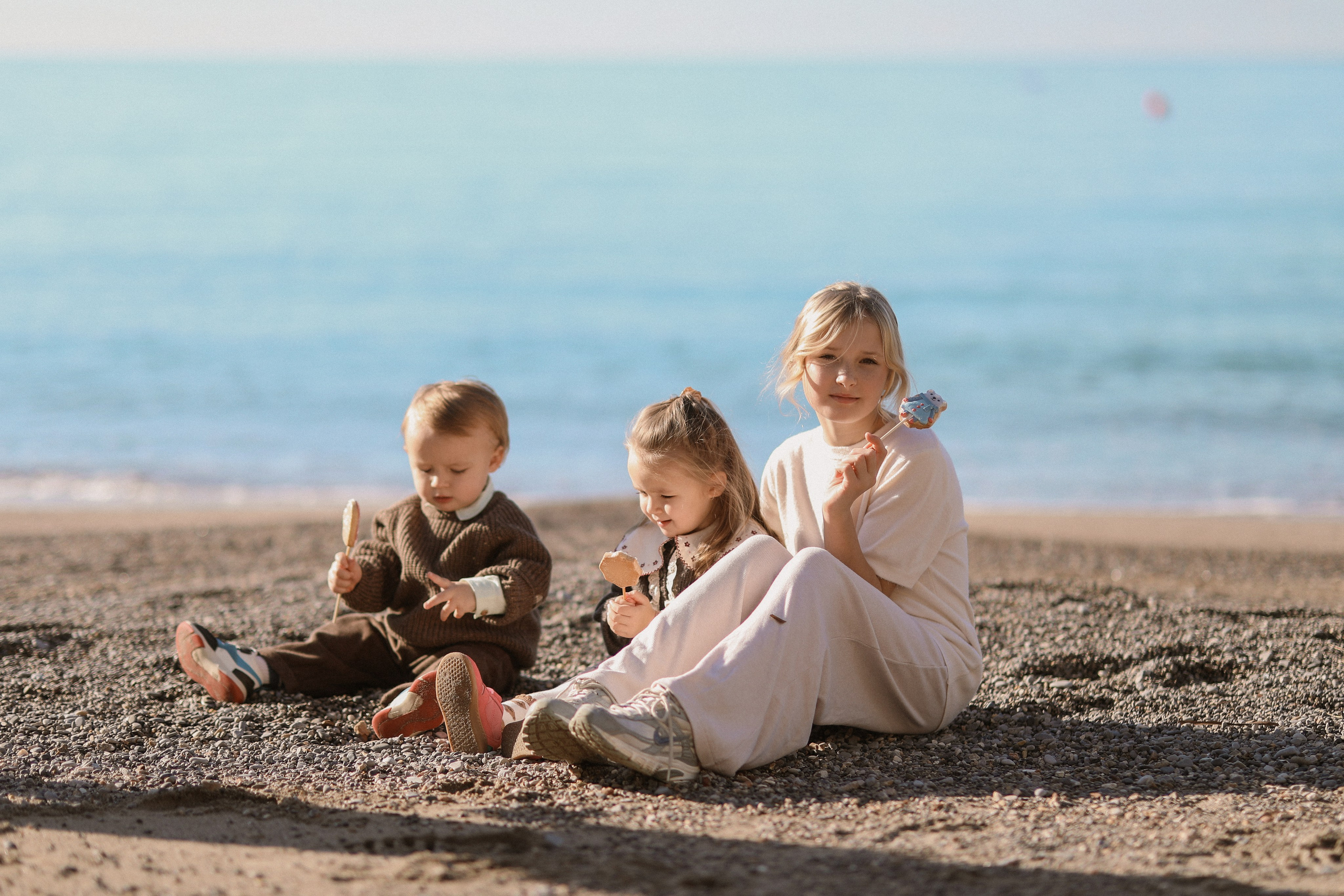 Family beach moments. Фотограф в Черногории Валерия Комар