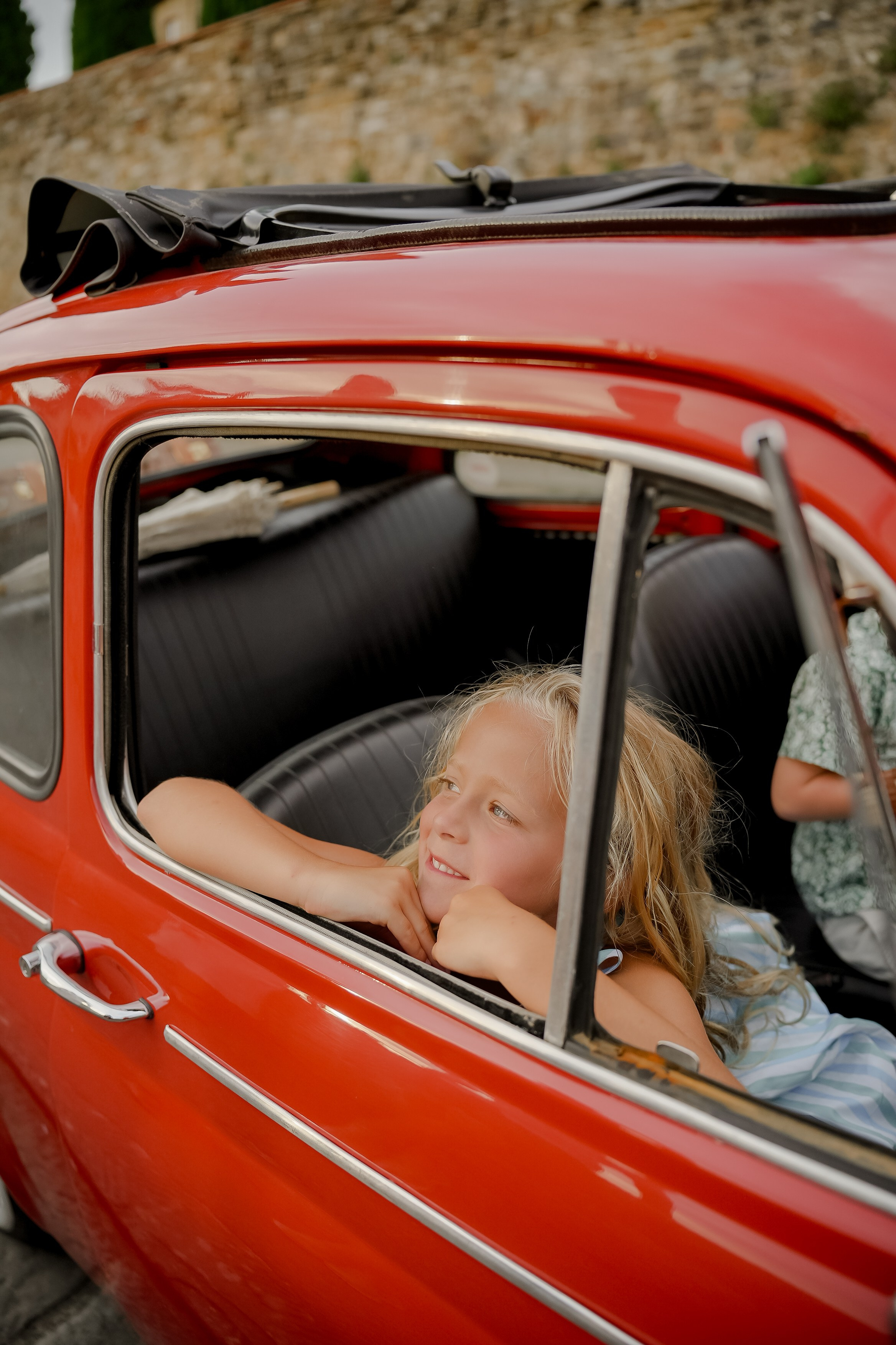 Nicole & Family. Wedding Photographer in Italy