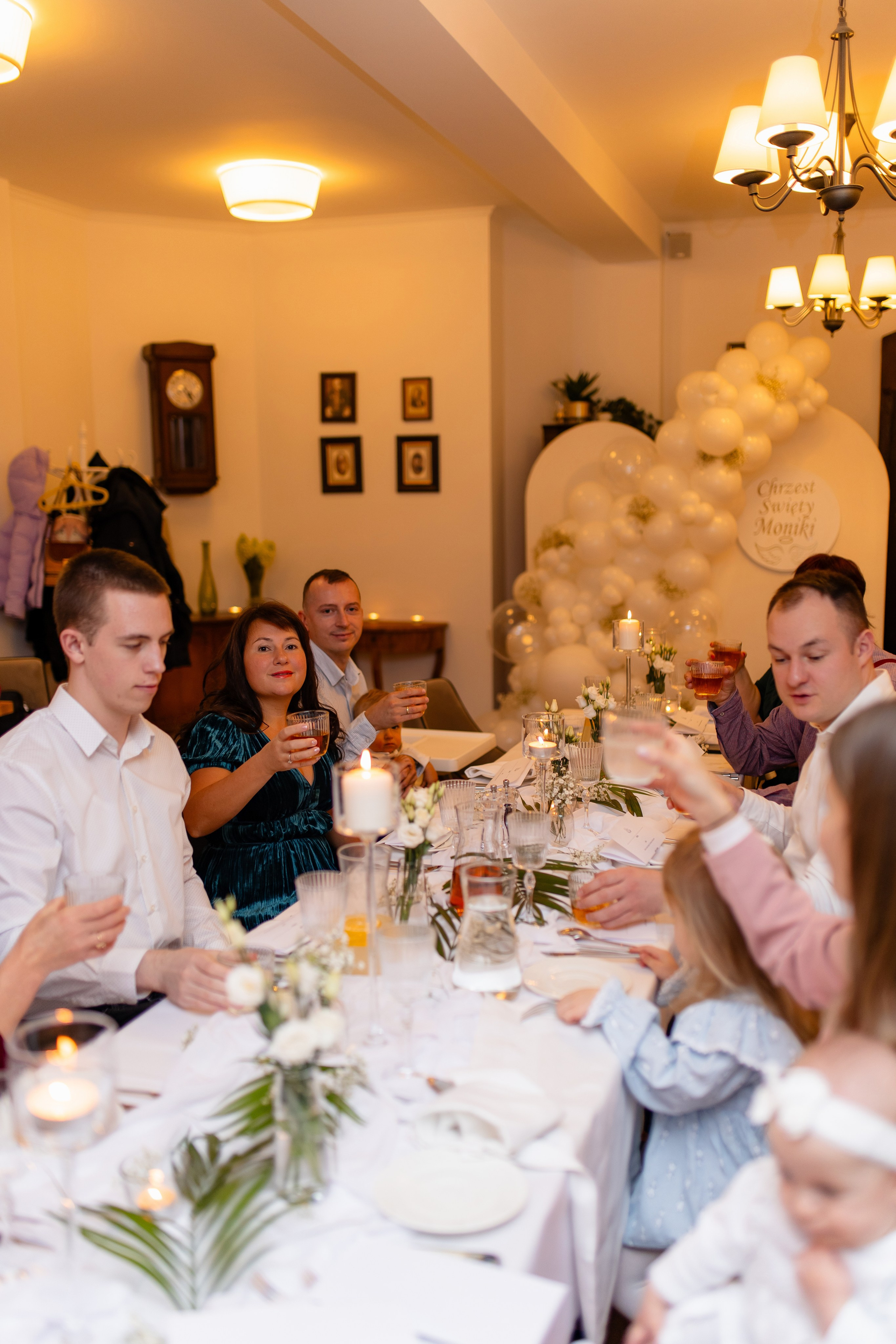 Хрещення Моніки. Весільний, сімейний фотограф Варшава