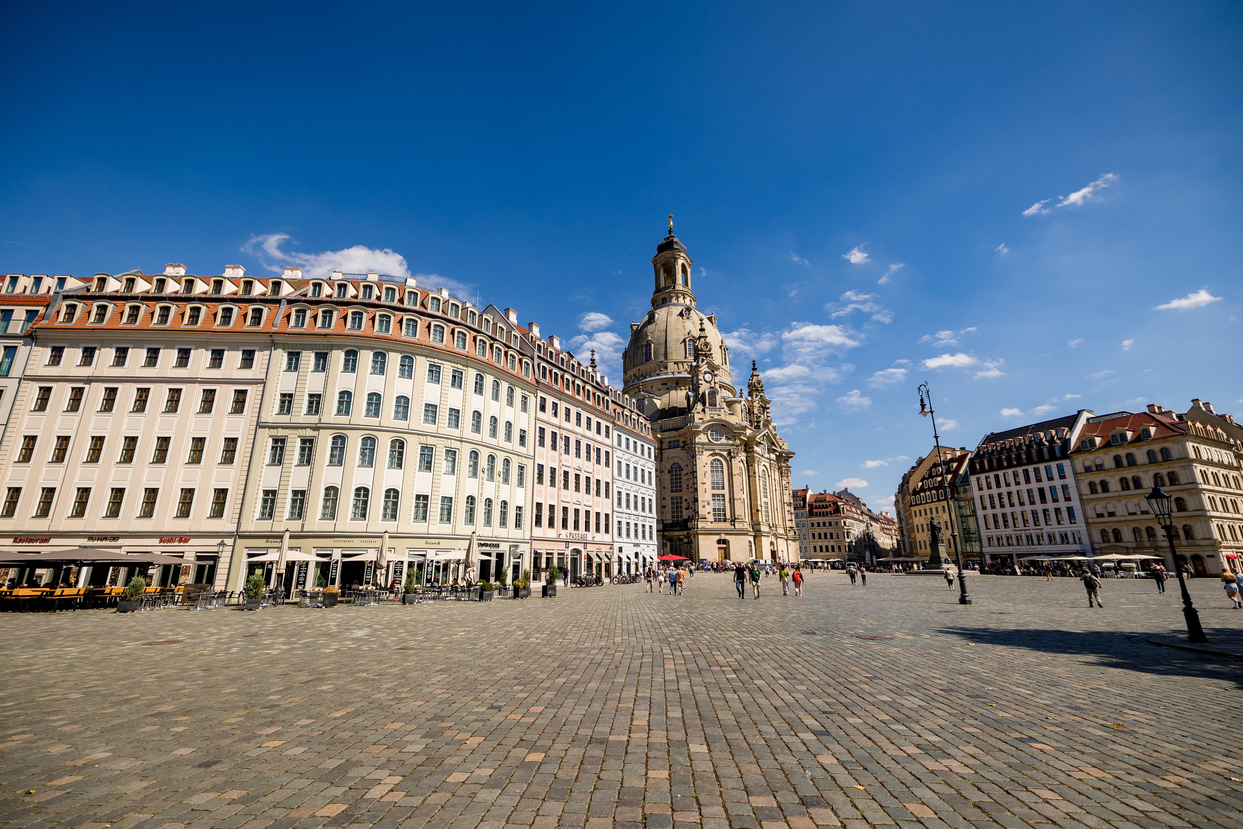 Johanneshof, Prague. AMIR BUCHNIK PHOTOGRAPHER