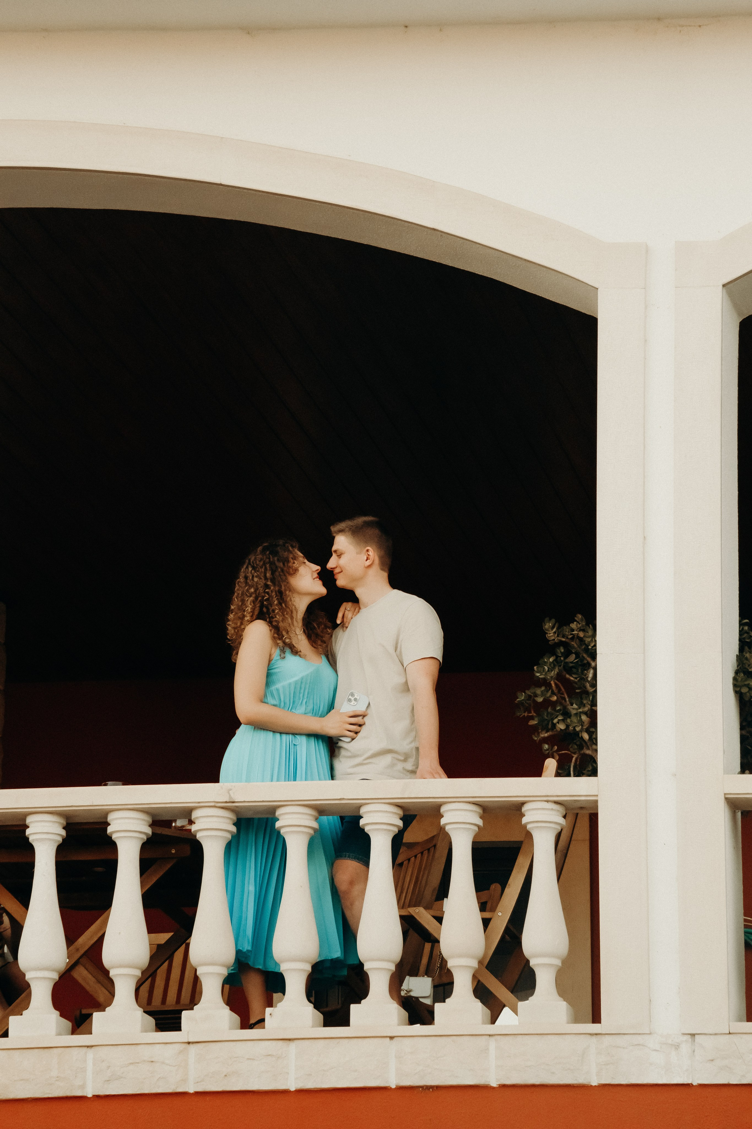 Pool party in  High Villa.  Cascais Sintra Lisbon. Валерія Сичова. Сімейний та репортажний фотограф в Португаліі