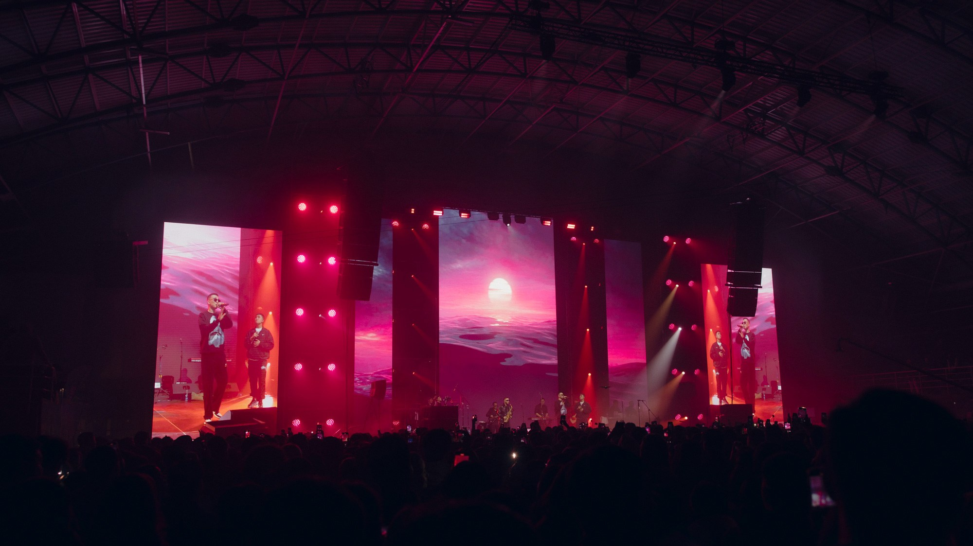 Концерт: ULUKMANAPO. Азимжан Нуритдинходжаев — свадебный фотограф