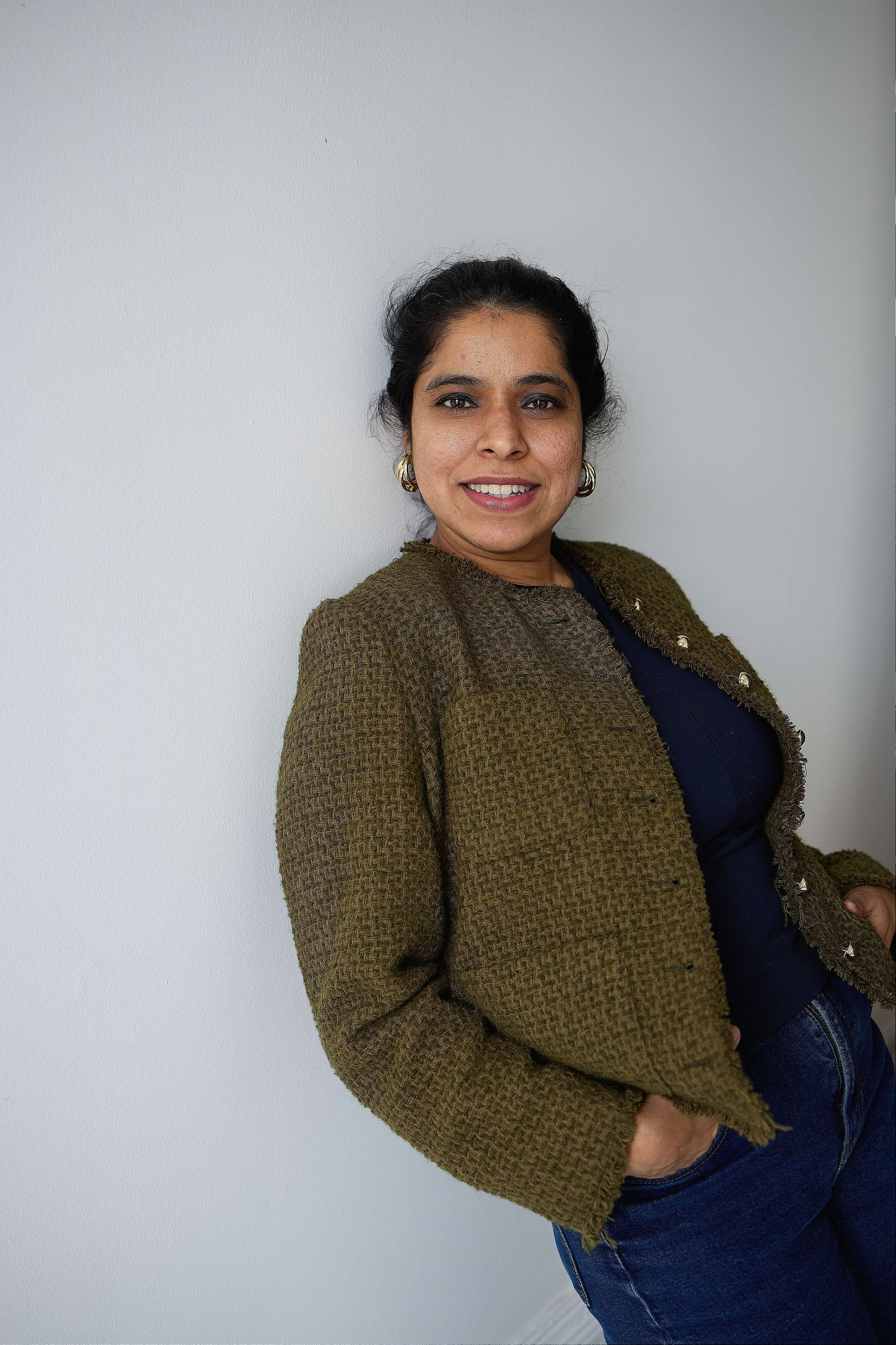 S. Rawnoir- Portrait photography by Daria Paliy.Timeless black&white portraits of women in NYC area