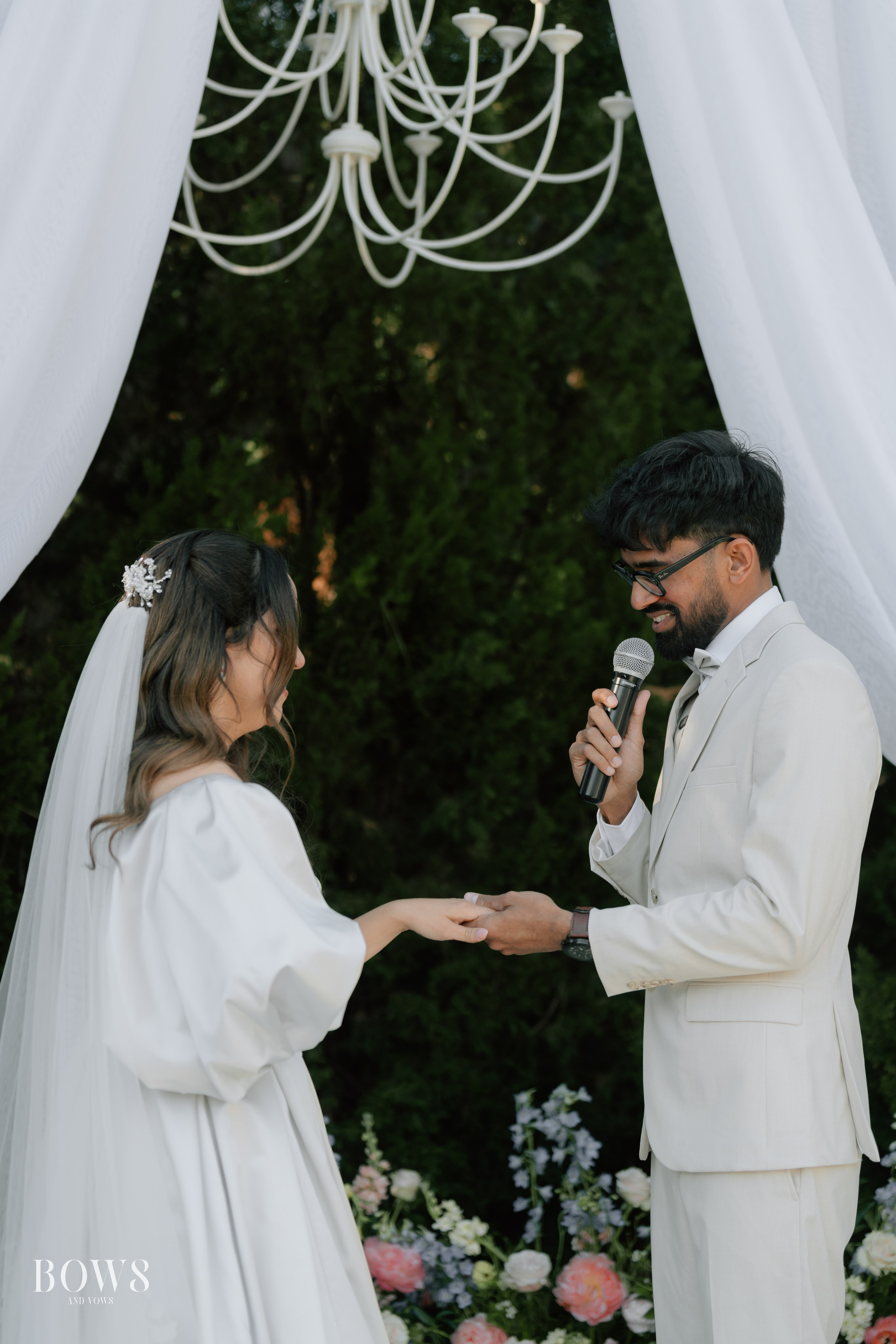 ARAVIND & MARISSA. WEDDING PHOTO COLOR GRADING