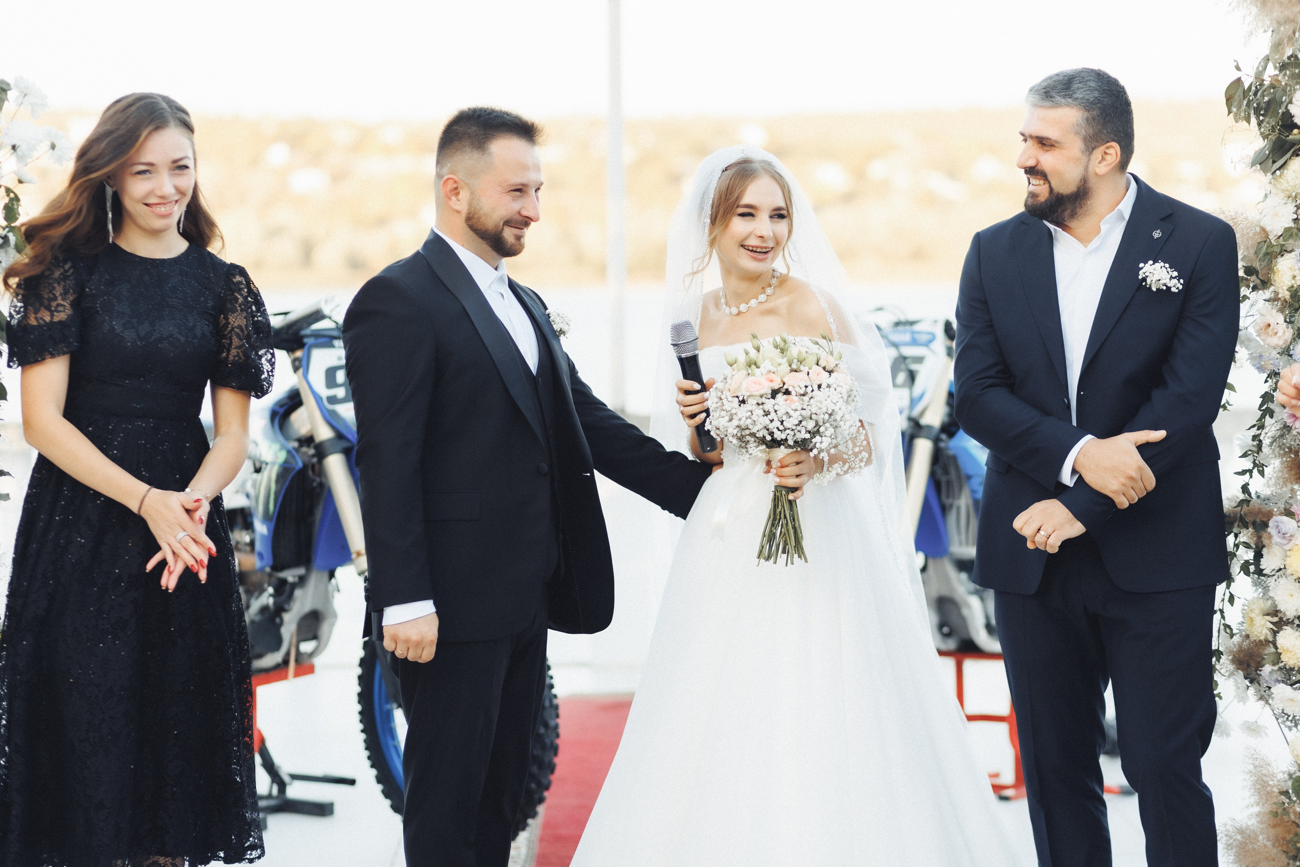 X & S. Fotograful evenimentului tău