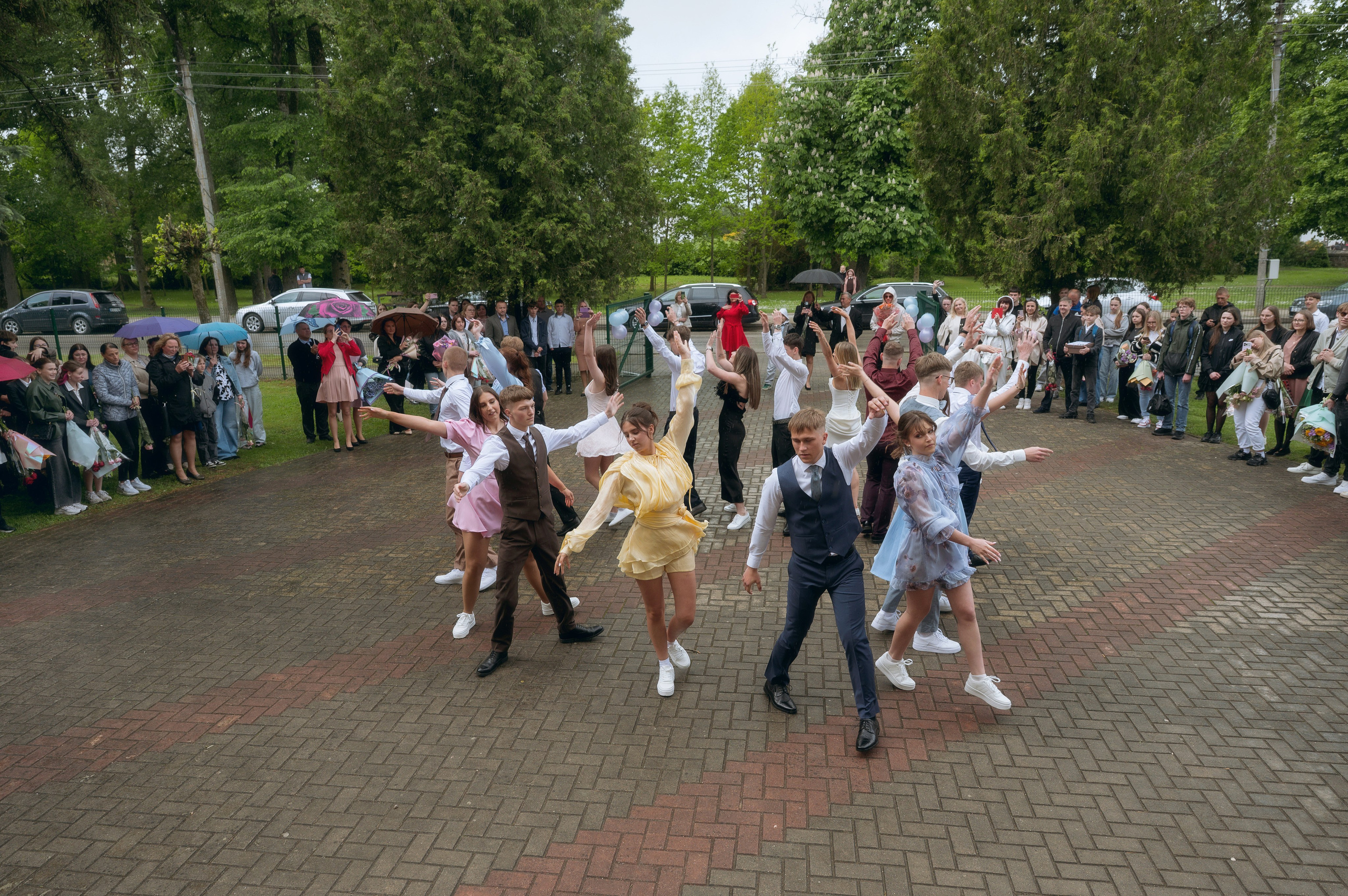 Paskutinis skambutis Joniškėlyje. Vestuvių fotografė Santa Jonuškė | Šiaulių apskritis, Panevėžio apskritis ir visa Lietuva