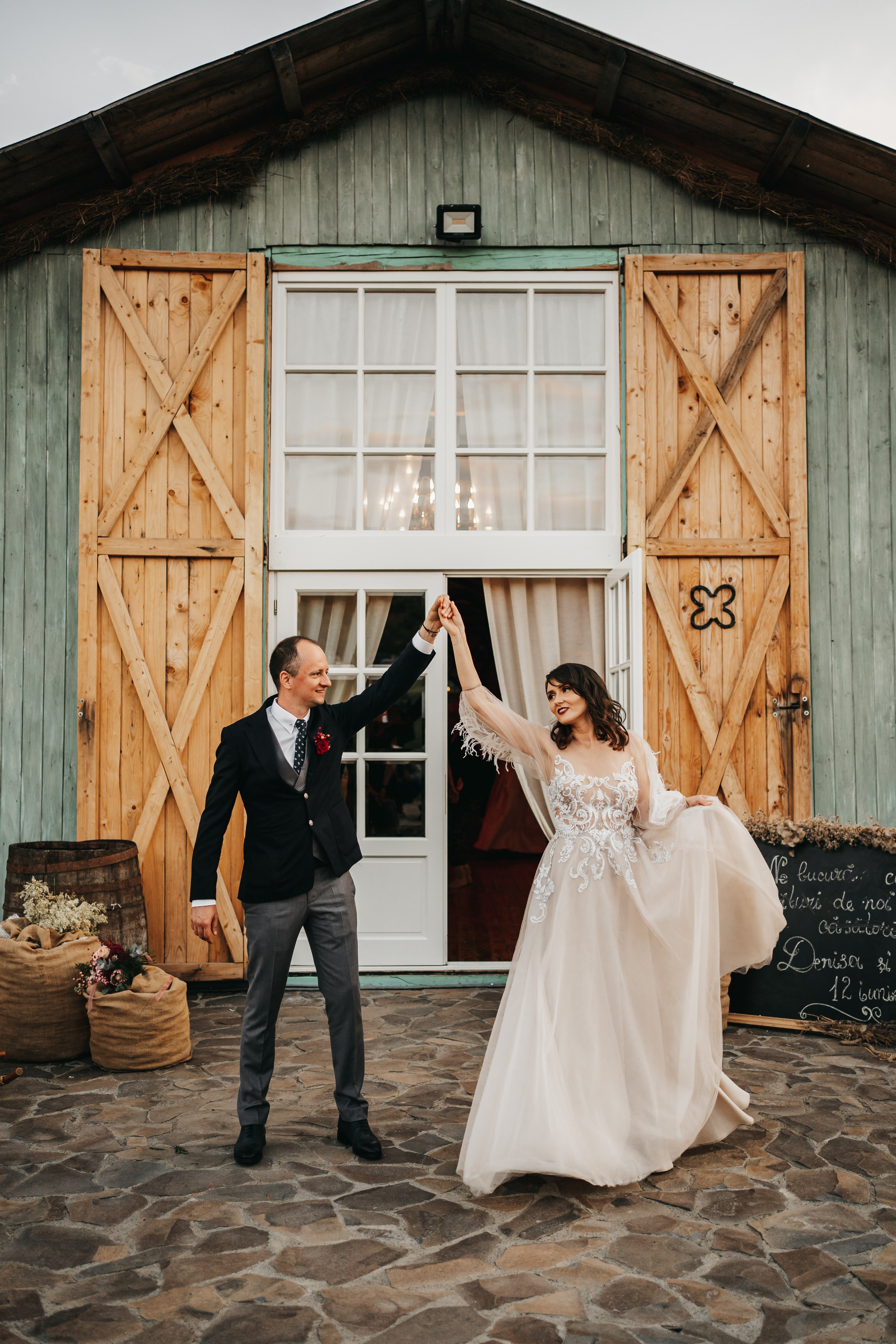 R & D. Fotograf Nunta Iasi - Hearts & Pictures