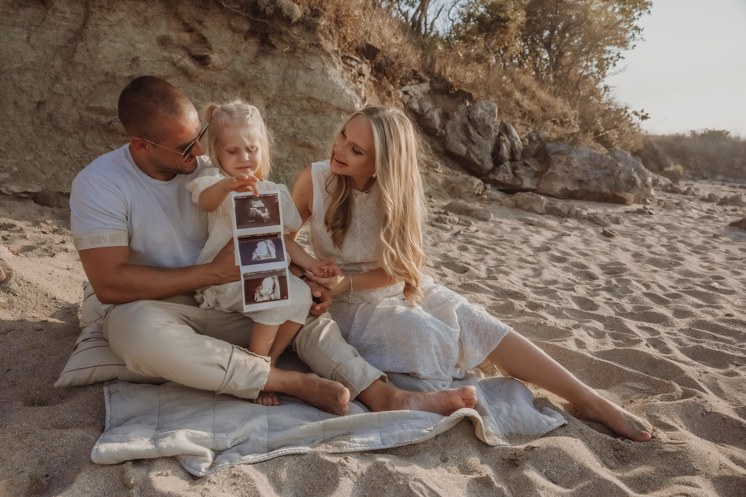 Бремена фотосесия на море. Фотограф Ирина Йотова