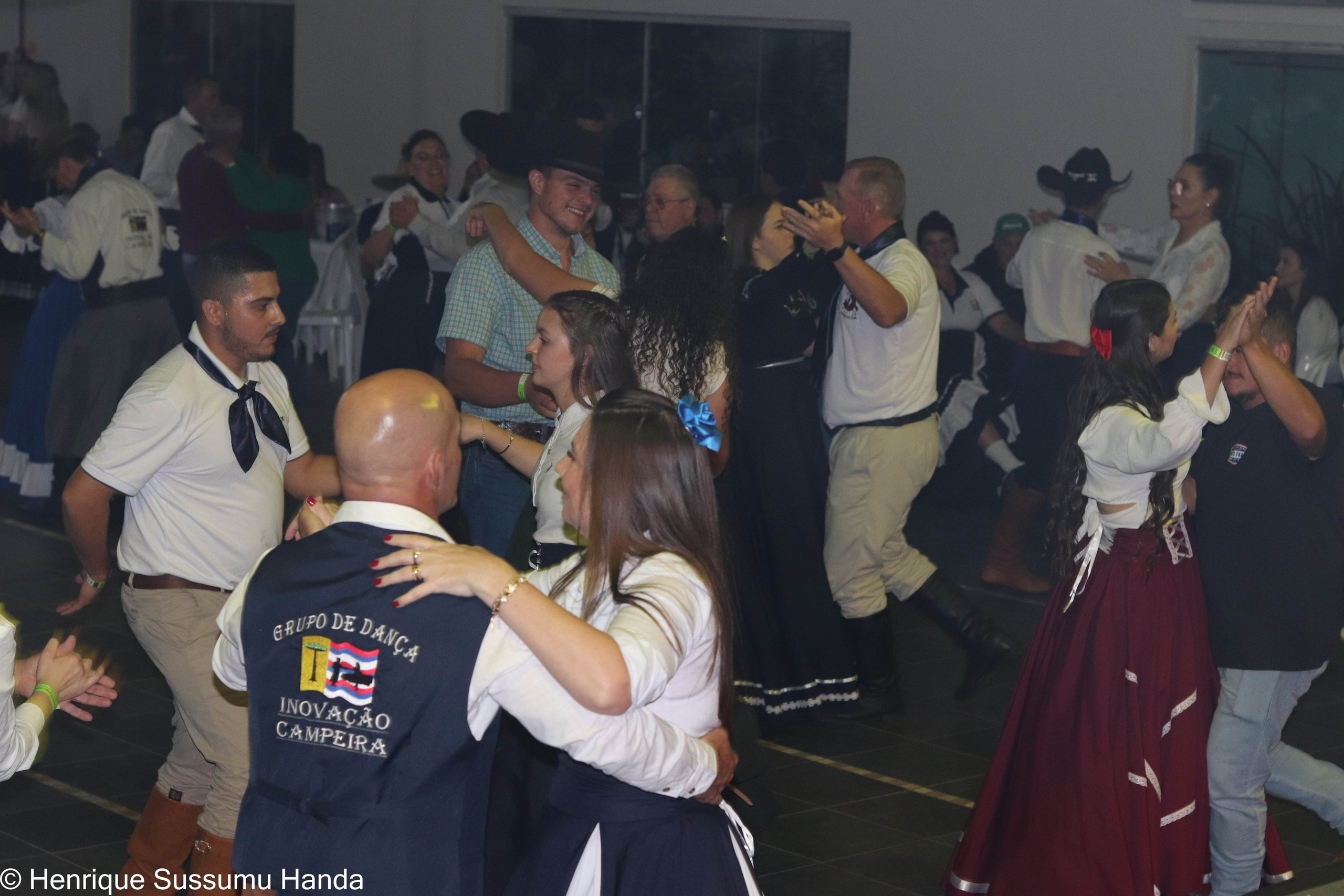 Formatura Curso de Dança Inovação Campeira. Handa Produções