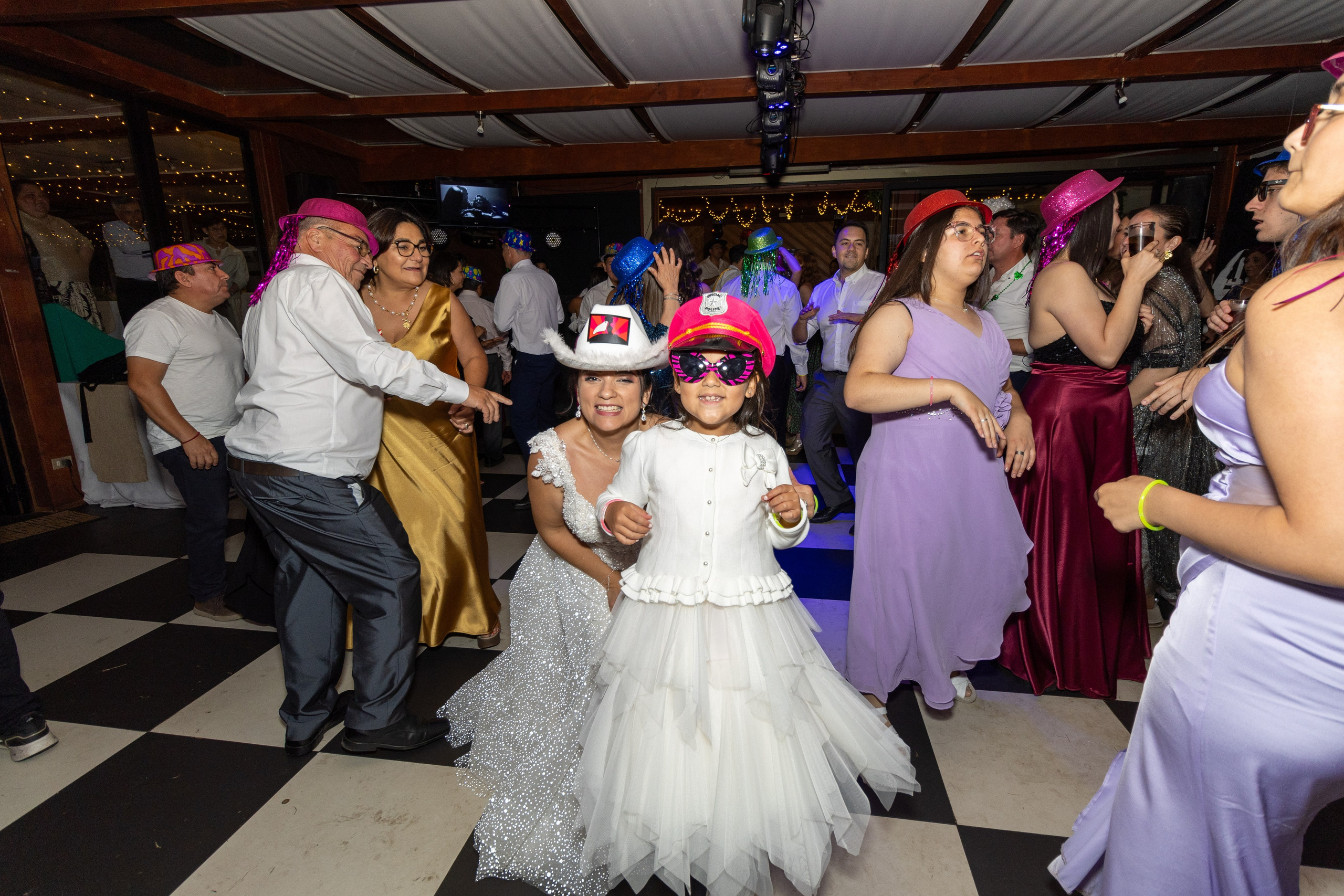 Katherin y Daniel. Dinka & Emilio - El arte de preservar lo que no se repite