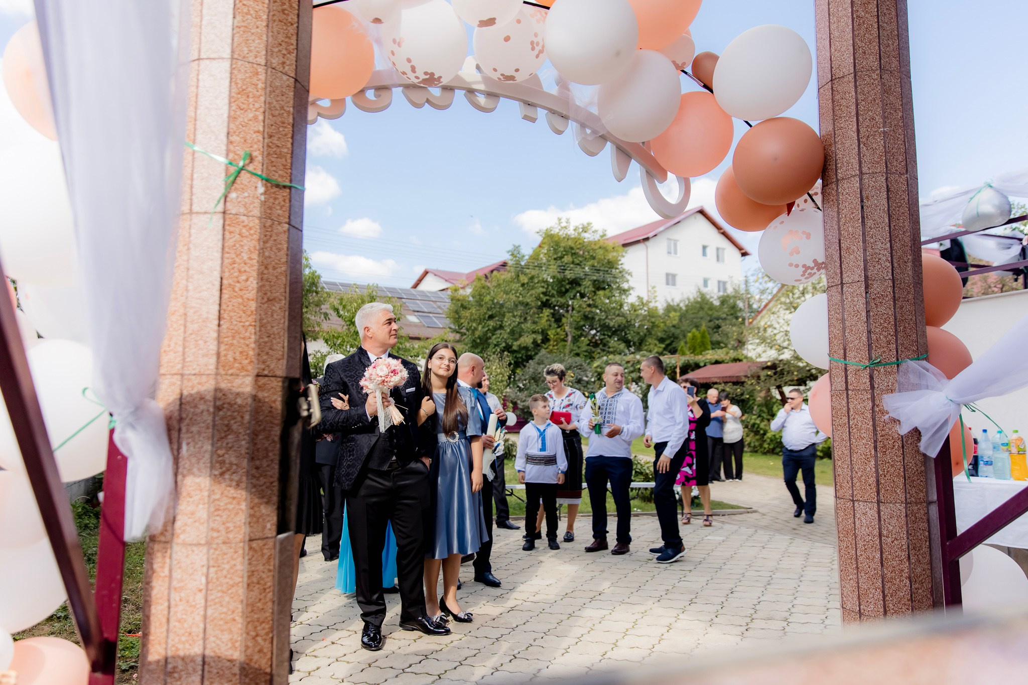 Mihai & Oana. Servicii foto-video profesionale, pentru momente de neuitat