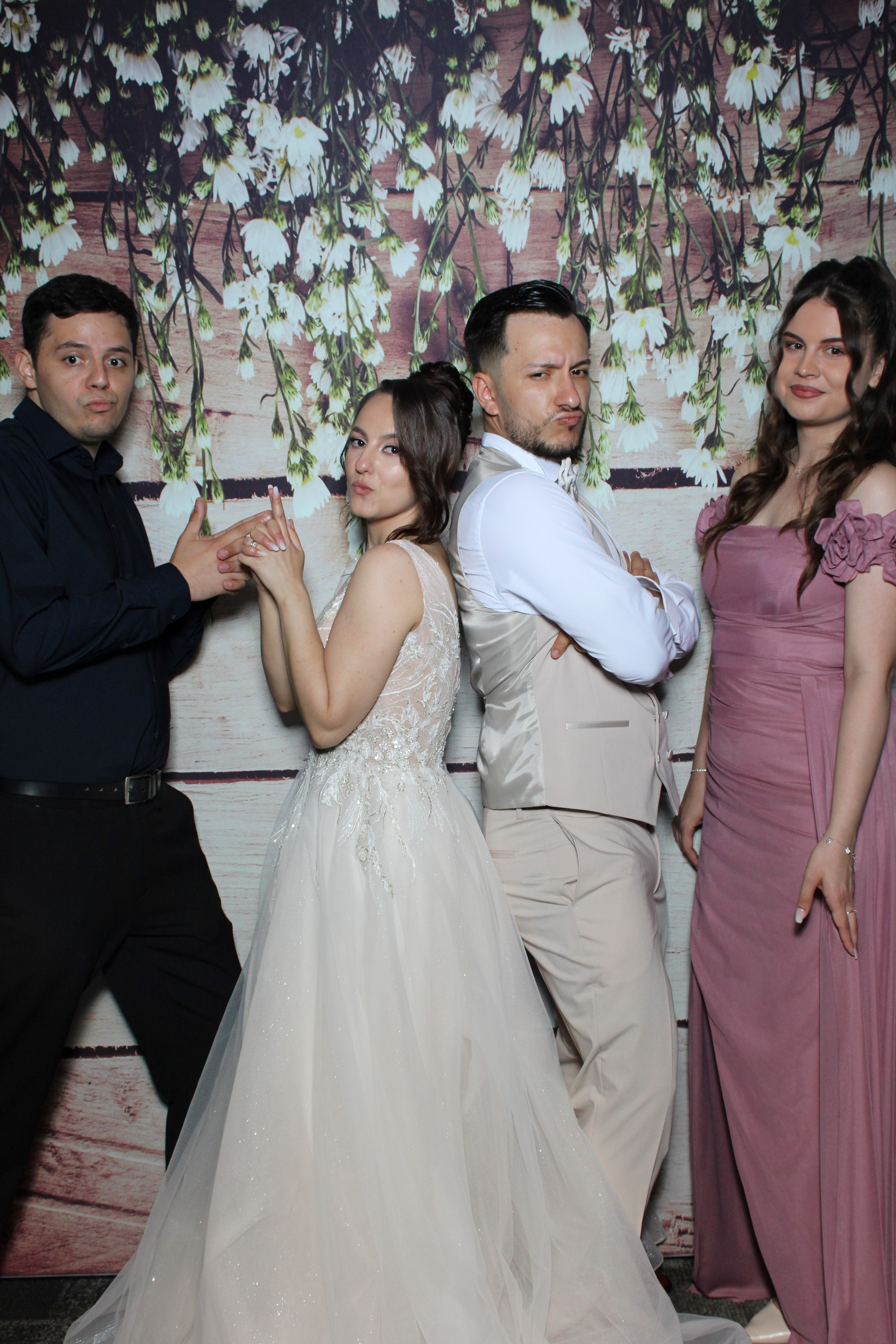 Nunta Ioana & Ionut. Servicii foto-video profesionale, pentru momente de neuitat